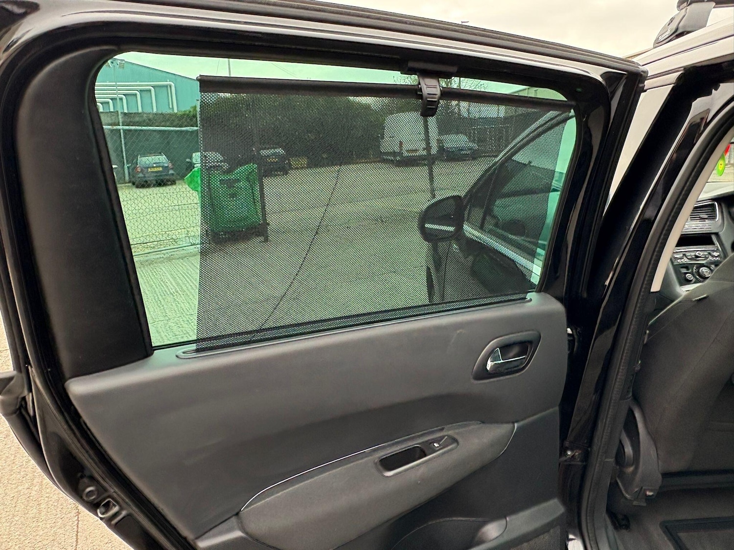 Used Peugeot 5008 2016 for sale - 77331269: Photo 38