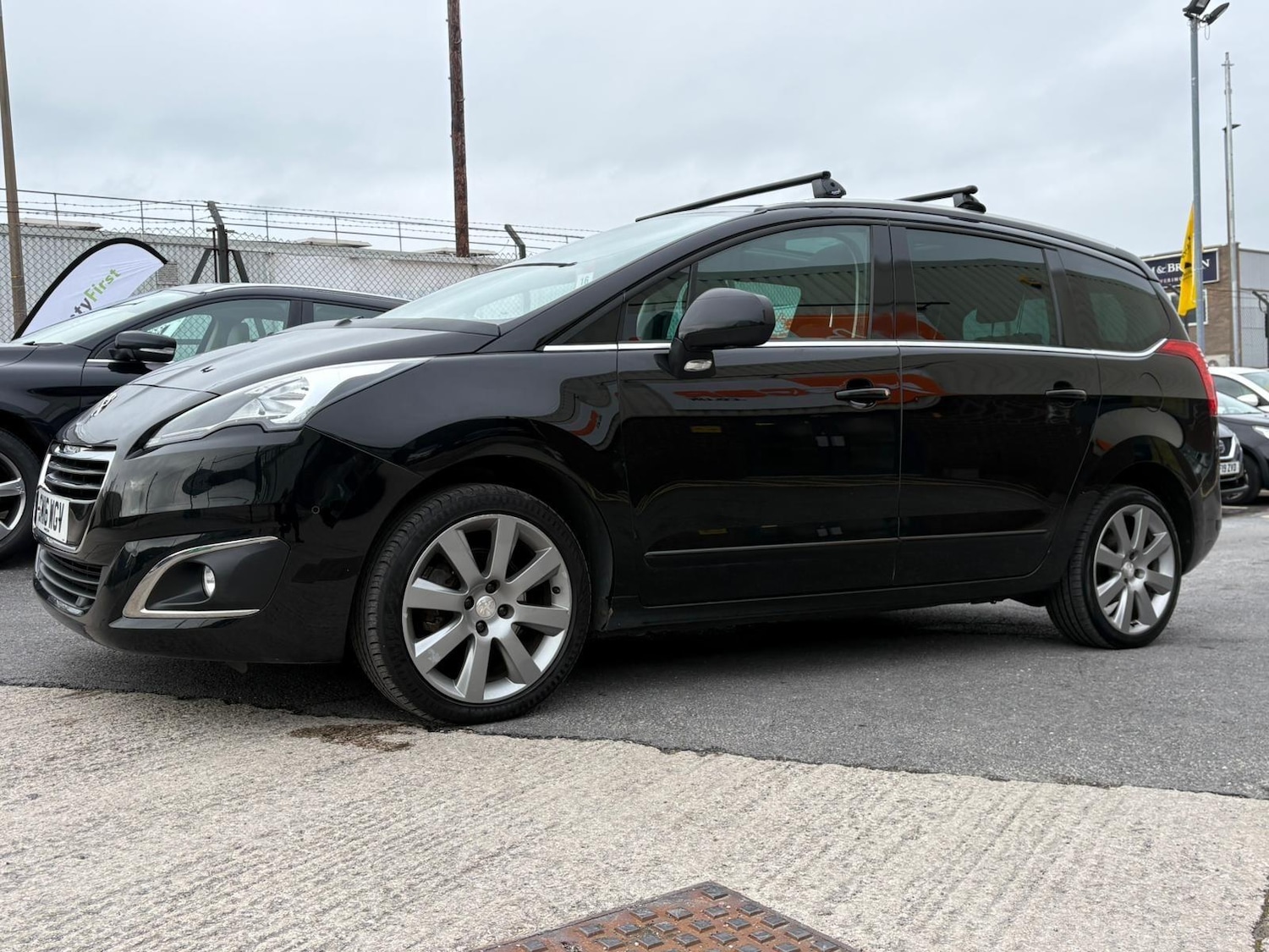 Used Peugeot 5008 2016 for sale - 77331269: Photo 75