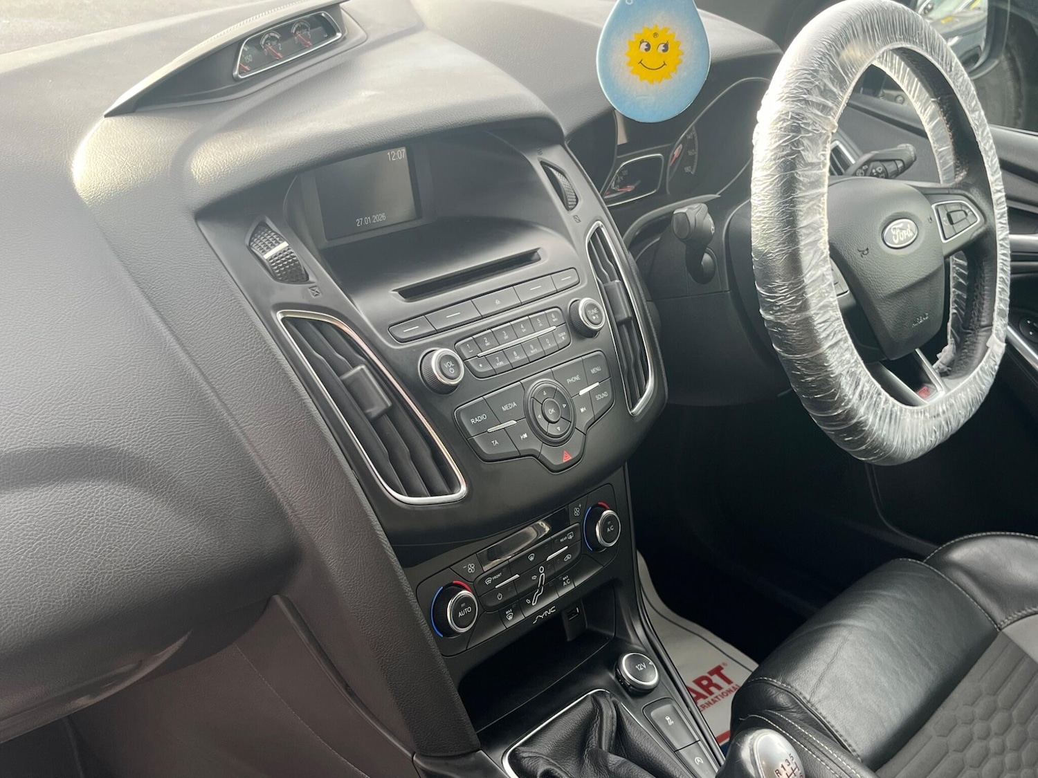 Used Ford Focus for sale - 77344575: Photo 2