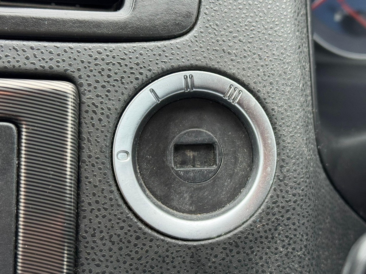 Used Volvo C30 2010 for sale - 77424846: Photo 27