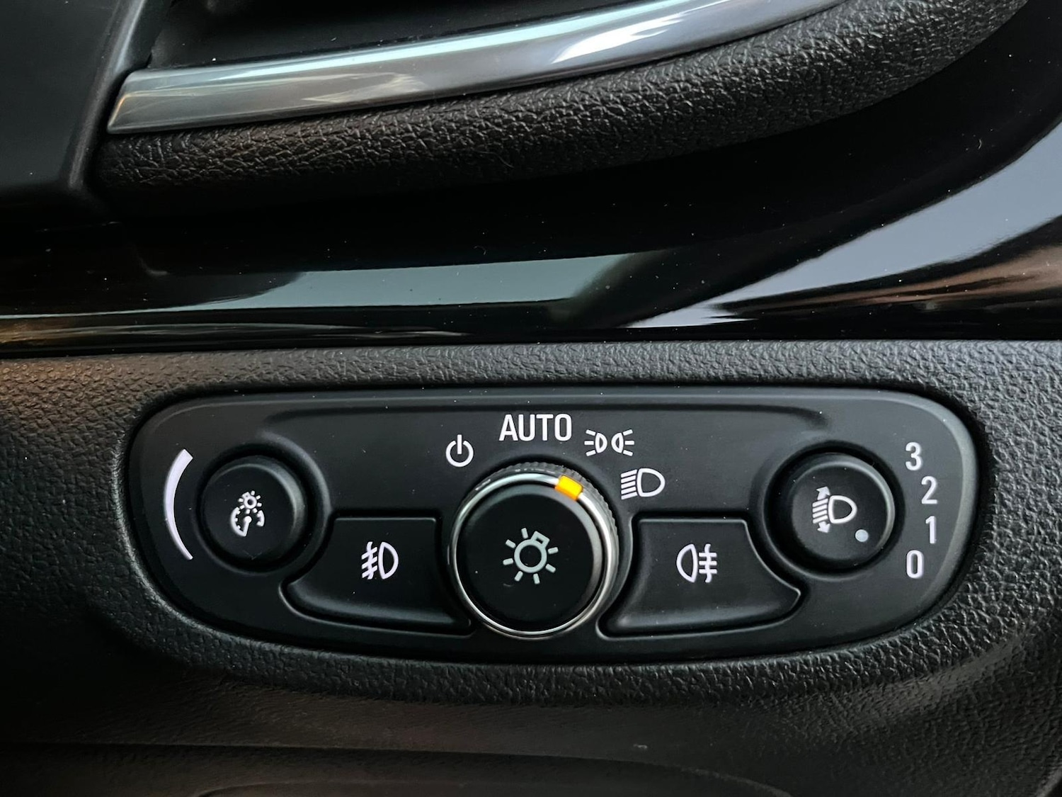 Used Vauxhall Mokka X for sale - 76702047: Photo 19