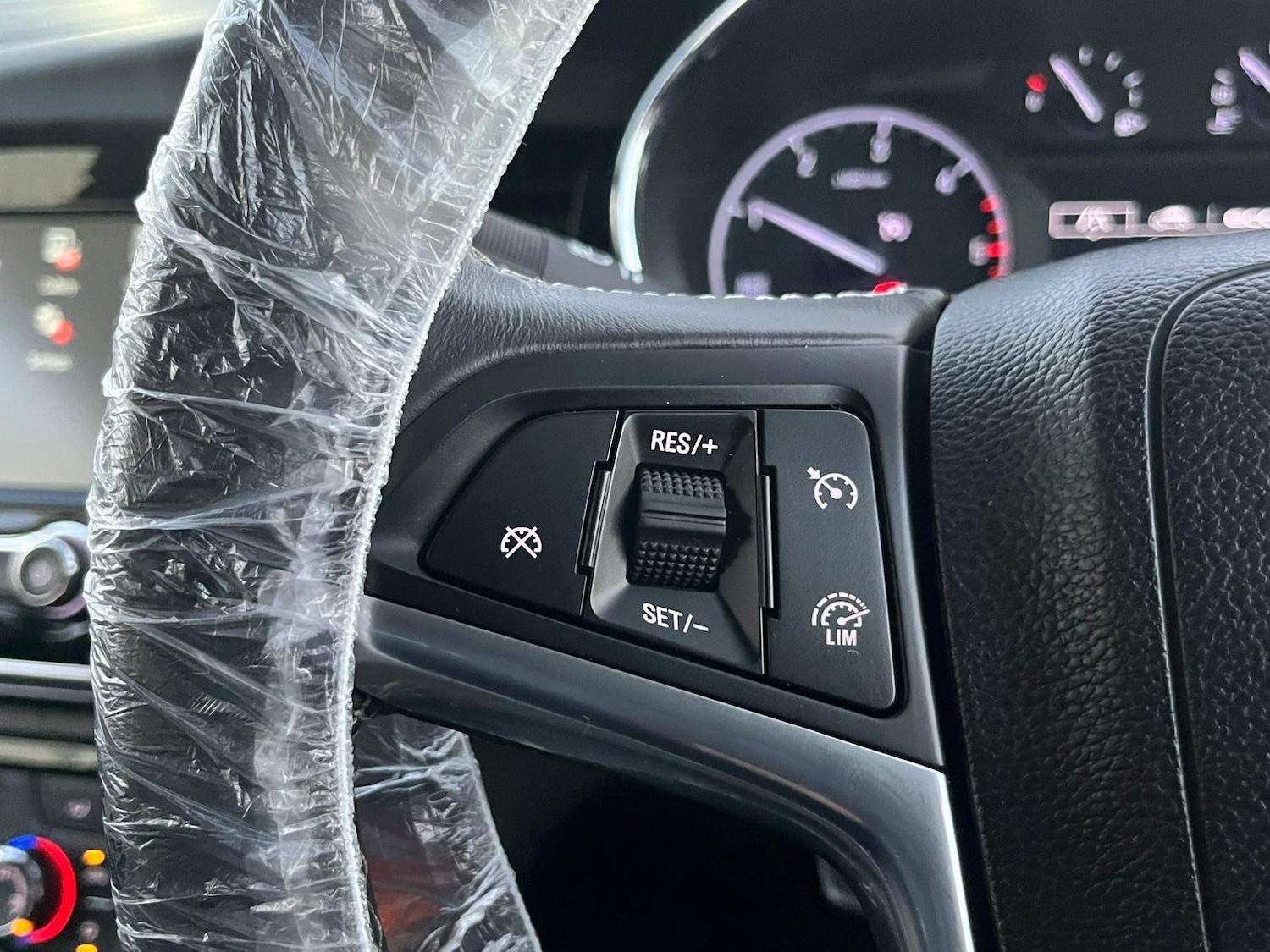 Used Vauxhall Mokka X for sale - 76702047: Photo 24