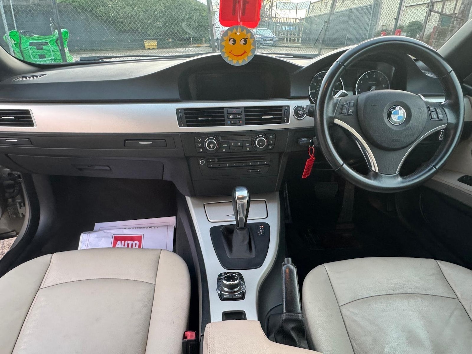 Used BMW 3 Series 2011 for sale - 77163626: Photo 19