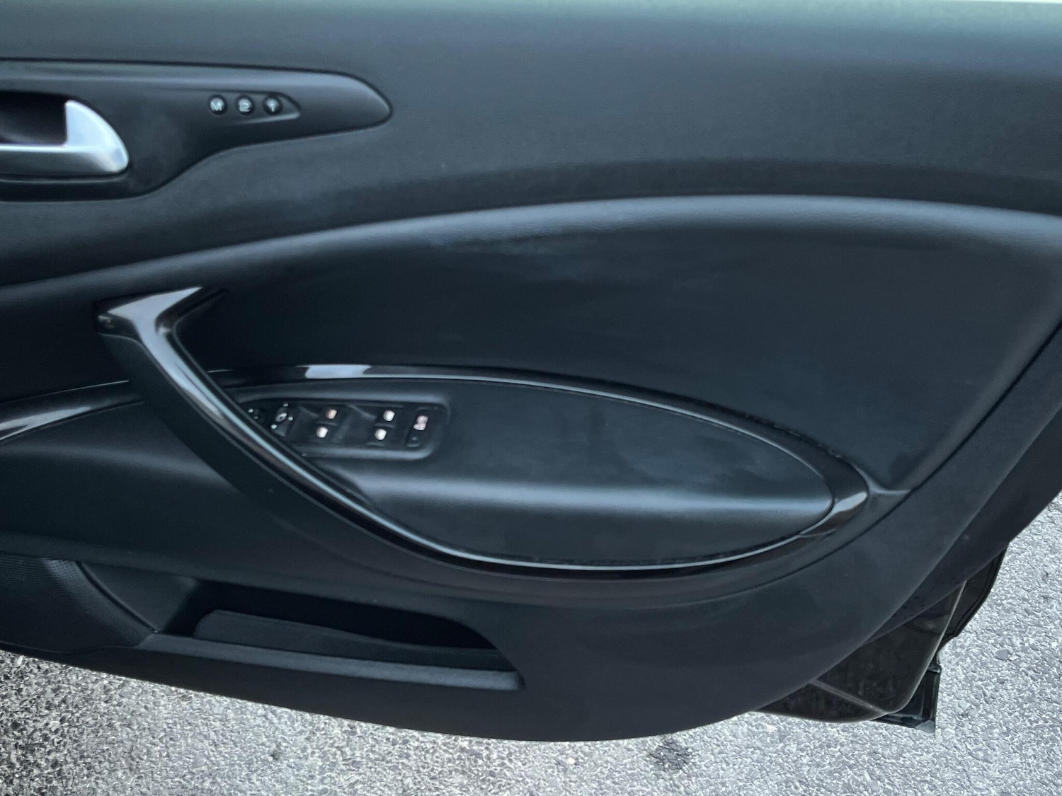 Used Citroen C5 2012 for sale - 76658528: Photo 24