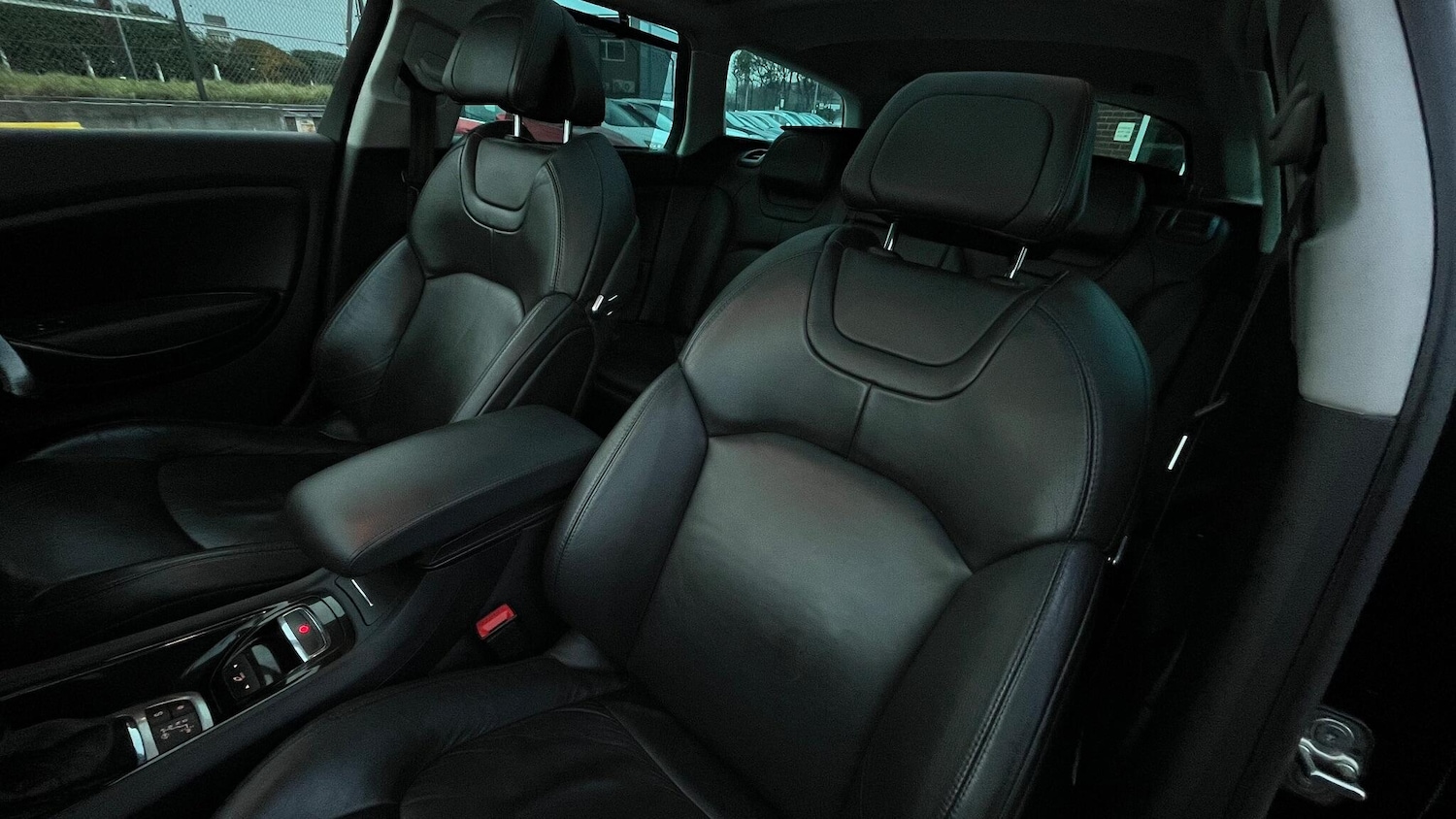 Used Citroen C5 2012 for sale - 76658528: Photo 33