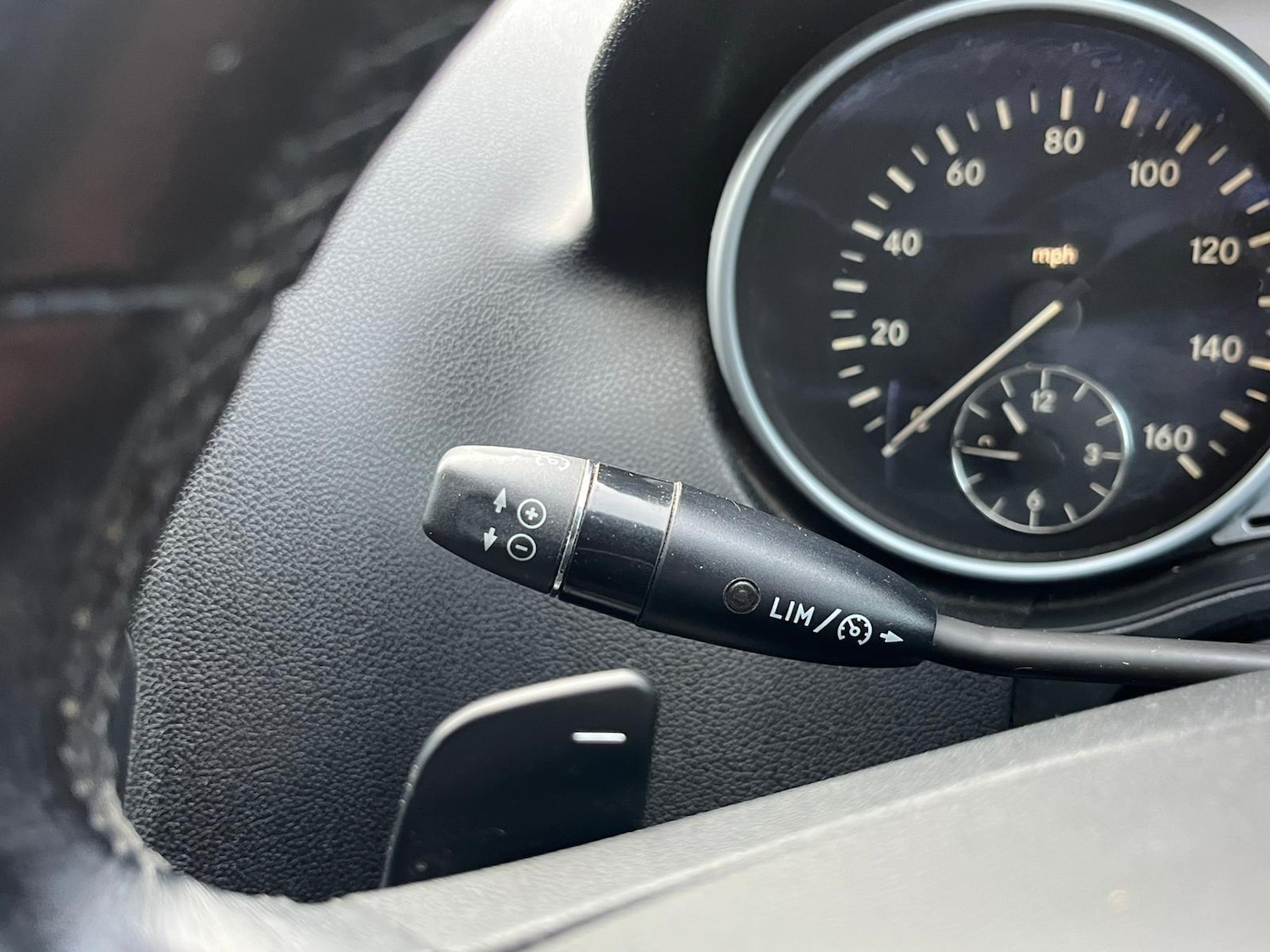 Used Mercedes-Benz M Class 2011 for sale - 76752683: Photo 35