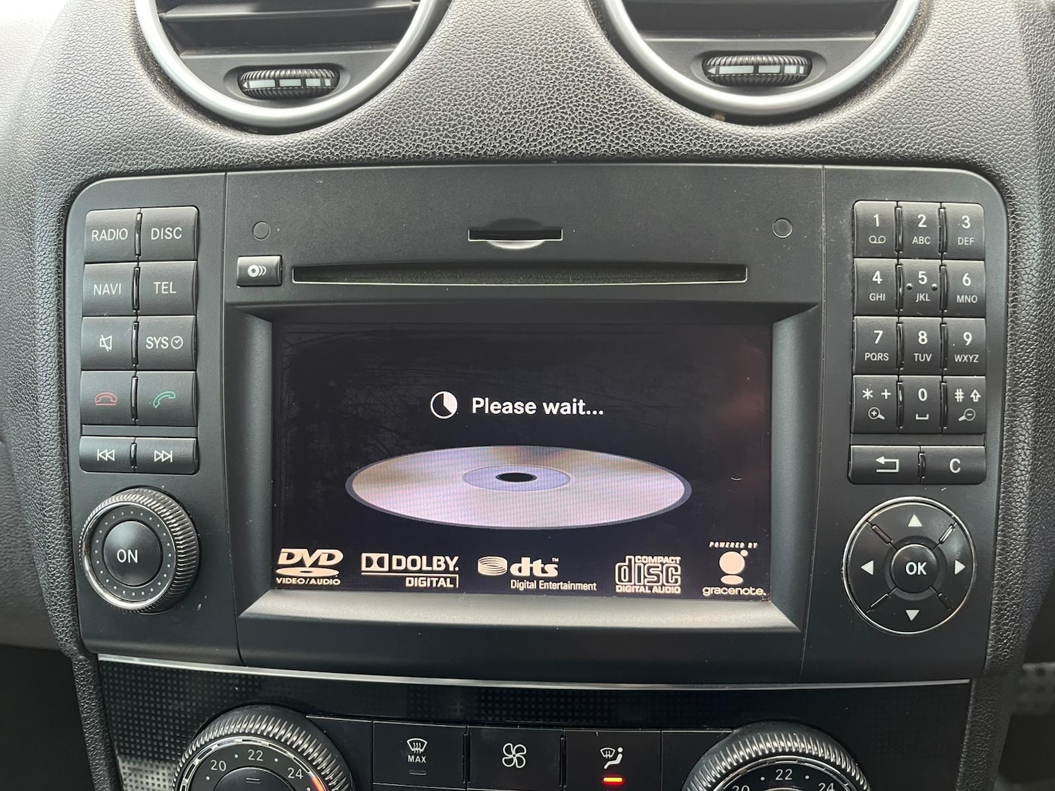 Used Mercedes-Benz M Class 2011 for sale - 76752683: Photo 39