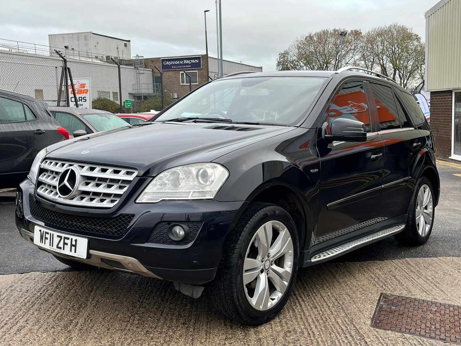 Used Mercedes-Benz M Class 2011 for sale - 76752683: Photo 4