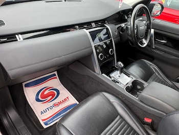 Used Land Rover Discovery Sport 2019 for sale - 78063120: Photo