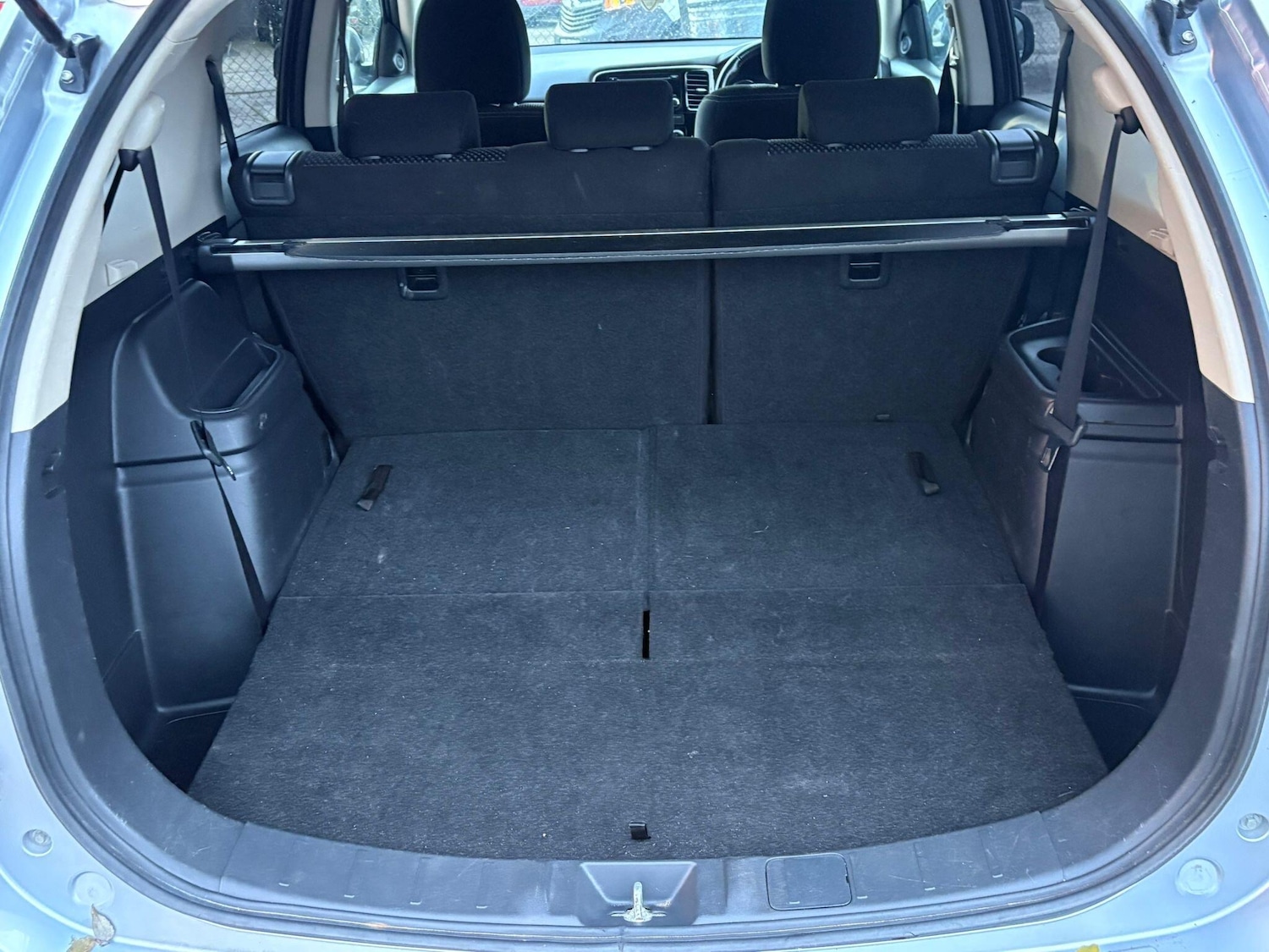 Used Mitsubishi Outlander 2016 for sale - 76865949: Photo 30