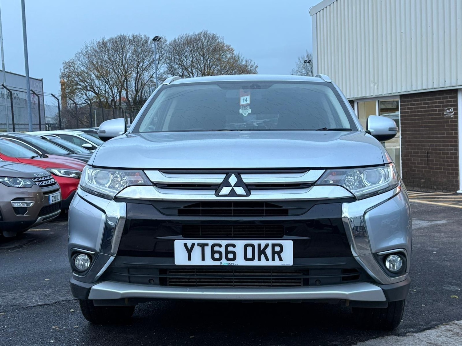 Used Mitsubishi Outlander 2016 for sale - 76865949: Photo 4