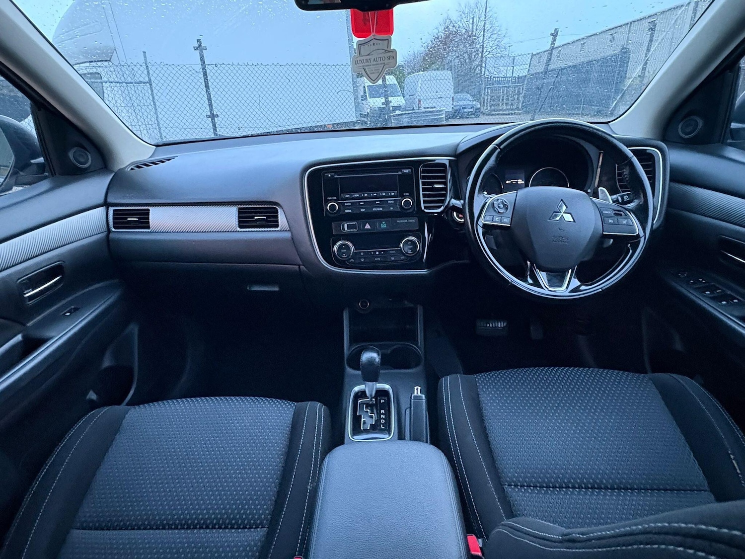 Used Mitsubishi Outlander 2016 for sale - 76865949: Photo 48