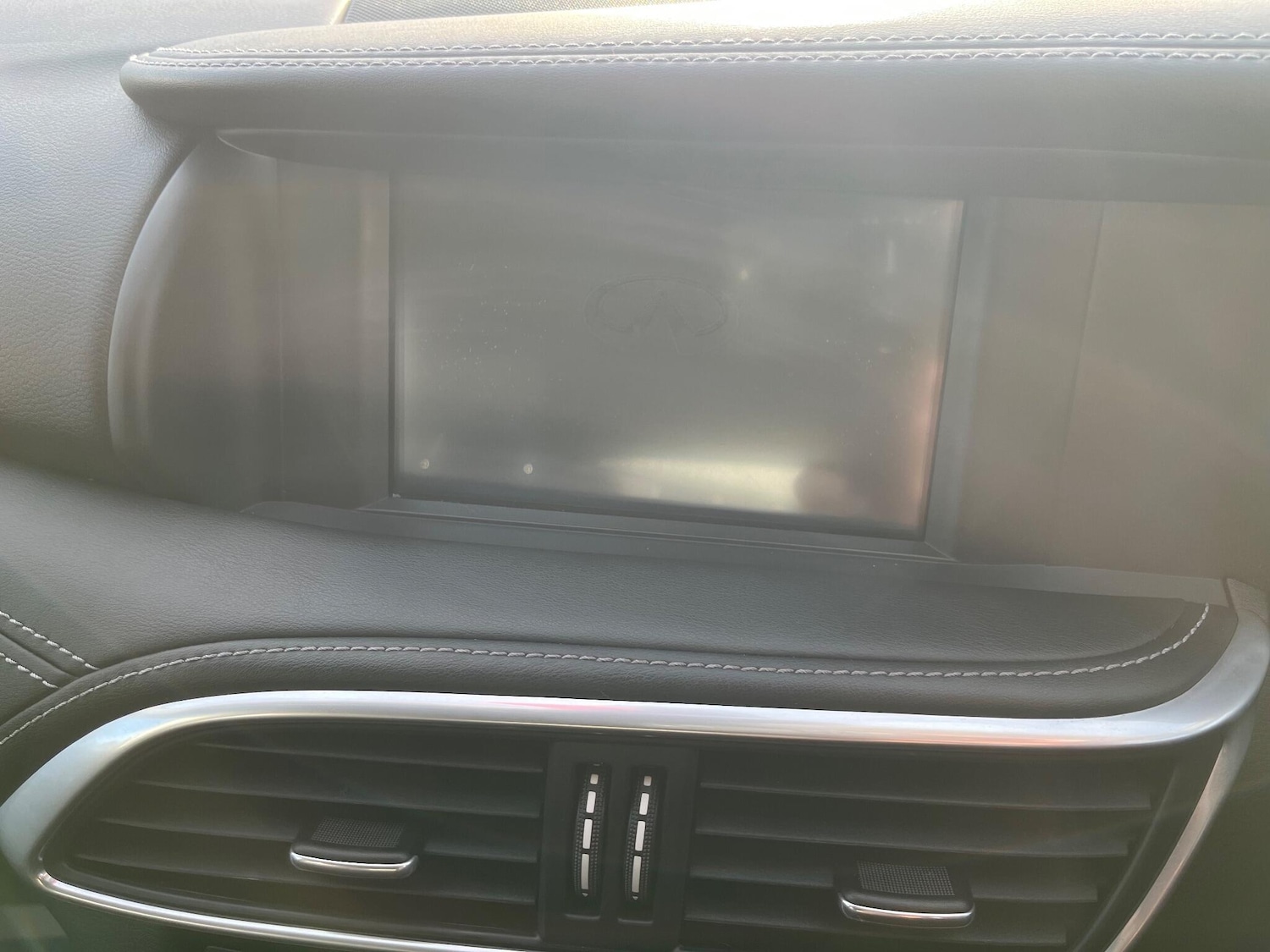 Used Infiniti Q30 2017 for sale - 76913644: Photo 30