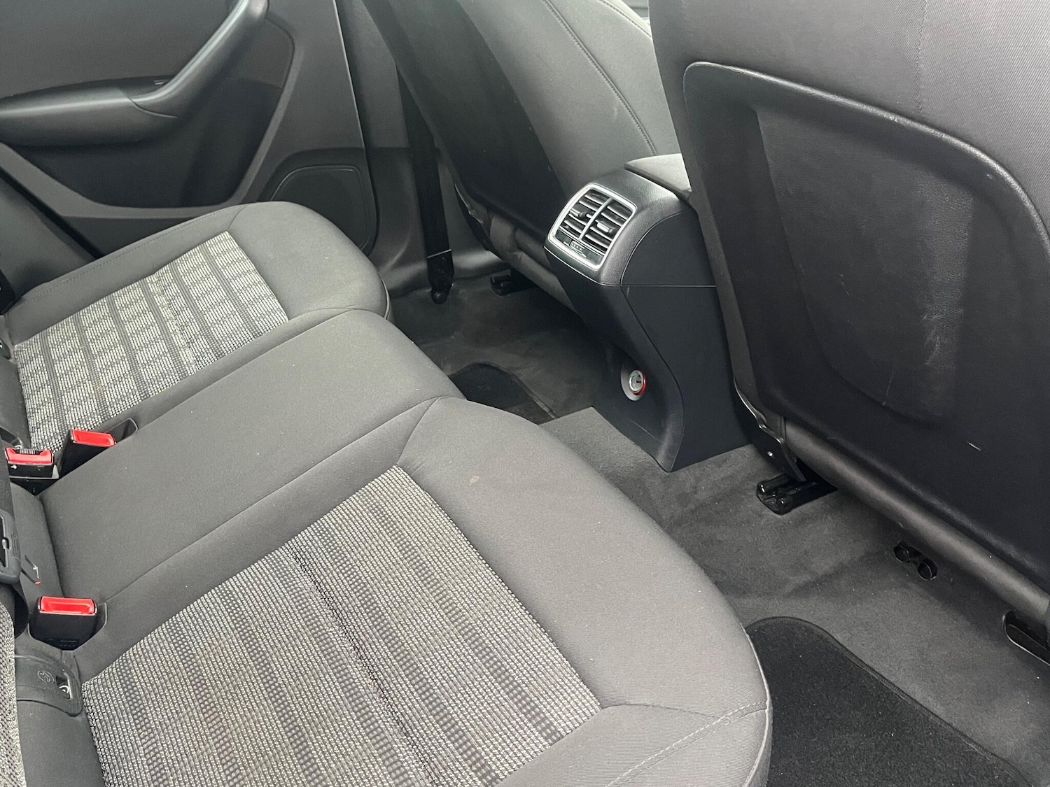 Used Audi Q3 2015 for sale - 76832468: Photo 17