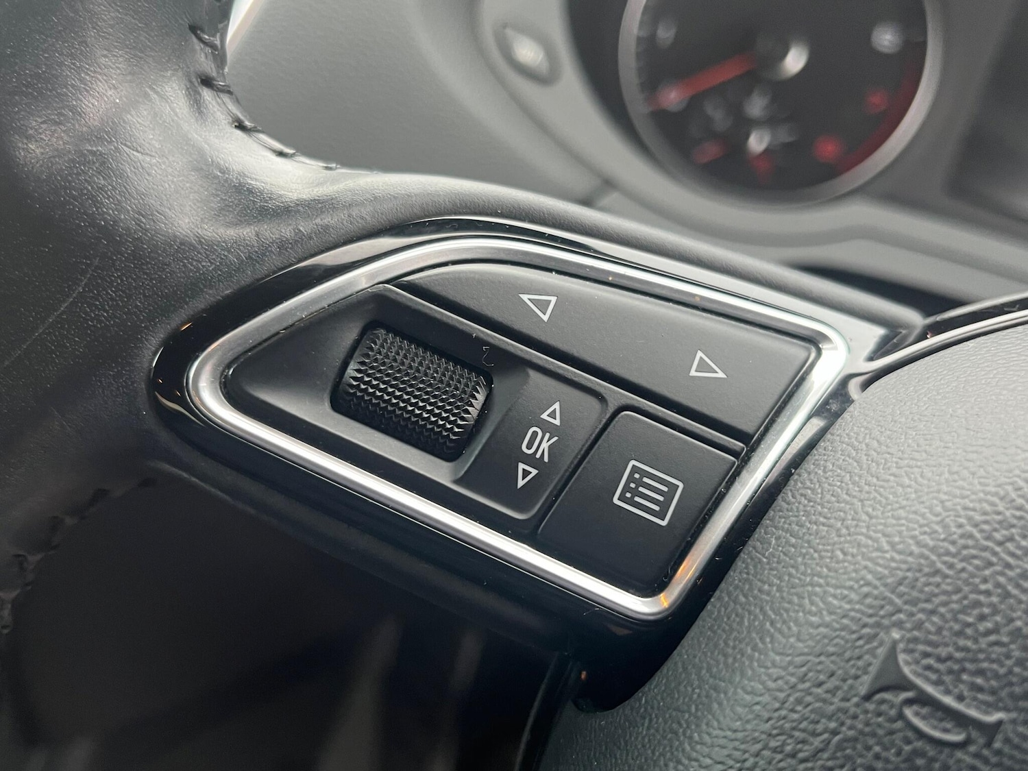 Used Audi Q3 2015 for sale - 76832468: Photo 20