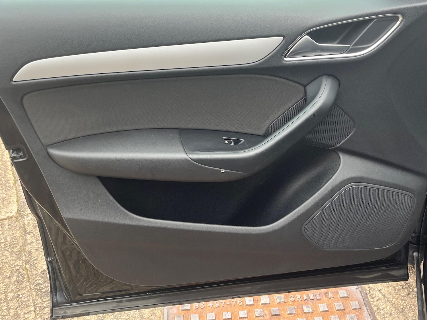 Used Audi Q3 2015 for sale - 76832468: Photo 24