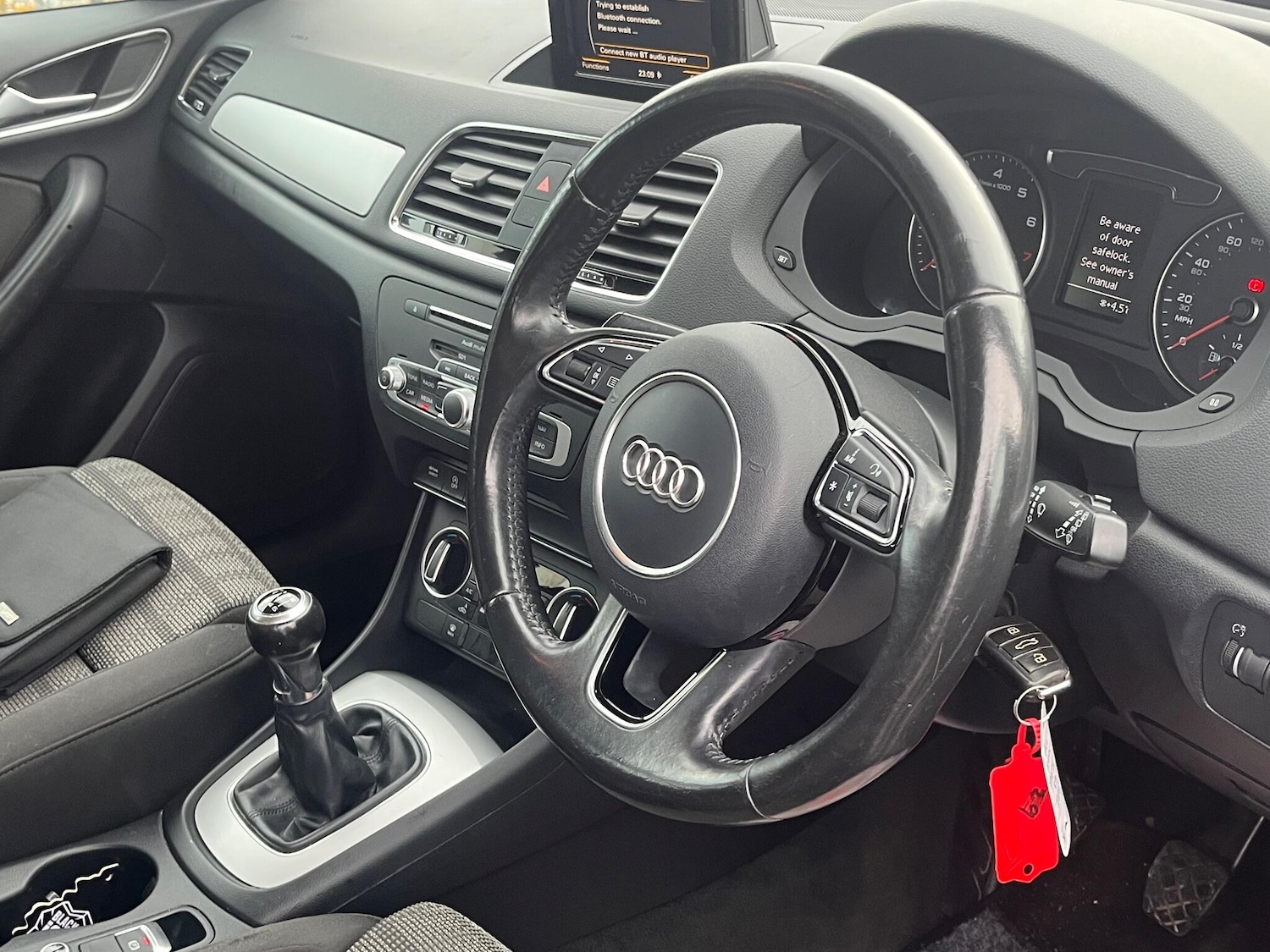 Used Audi Q3 2015 for sale - 76832468: Photo 39