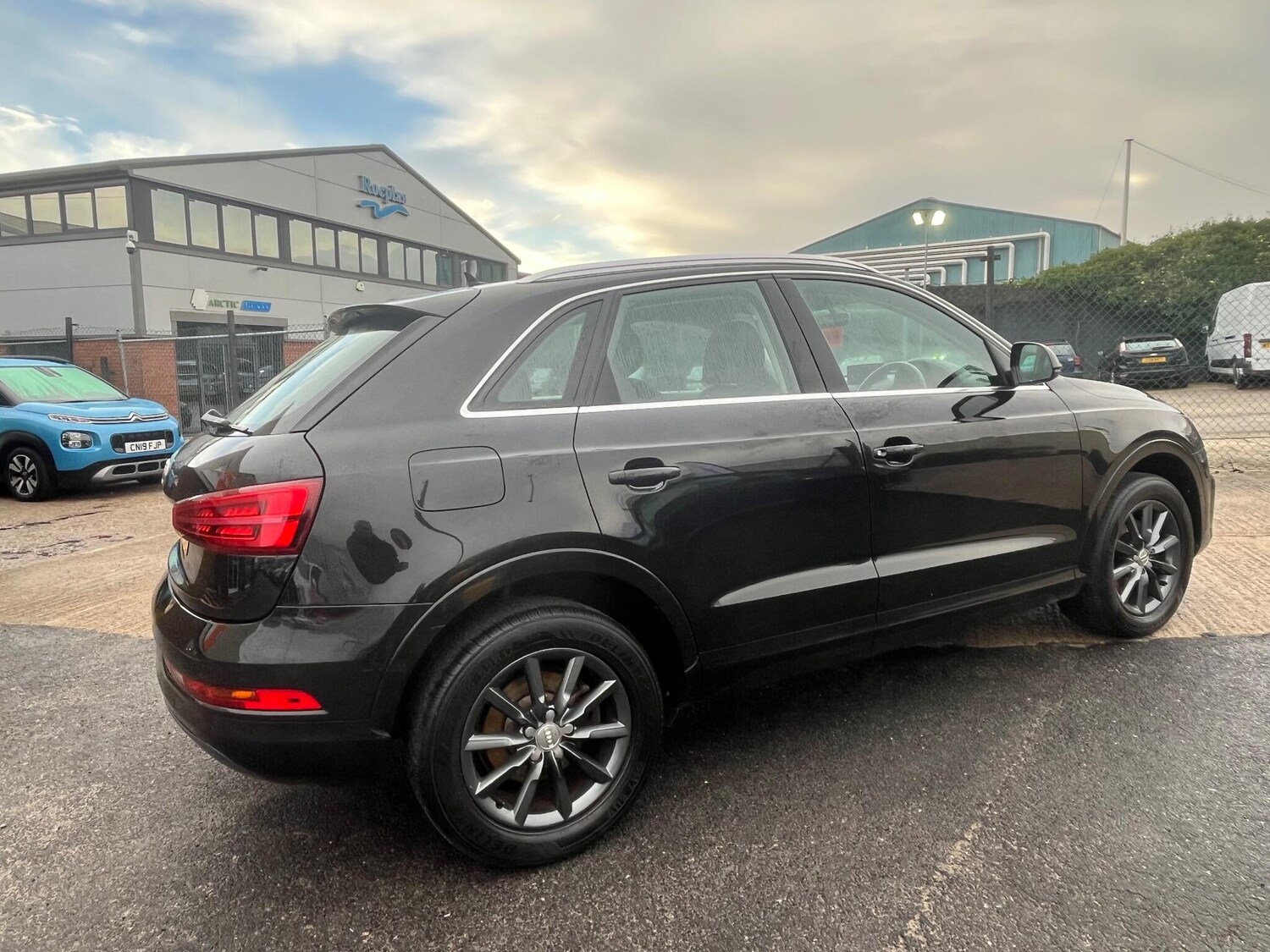 Used Audi Q3 2015 for sale - 76832468: Photo 53