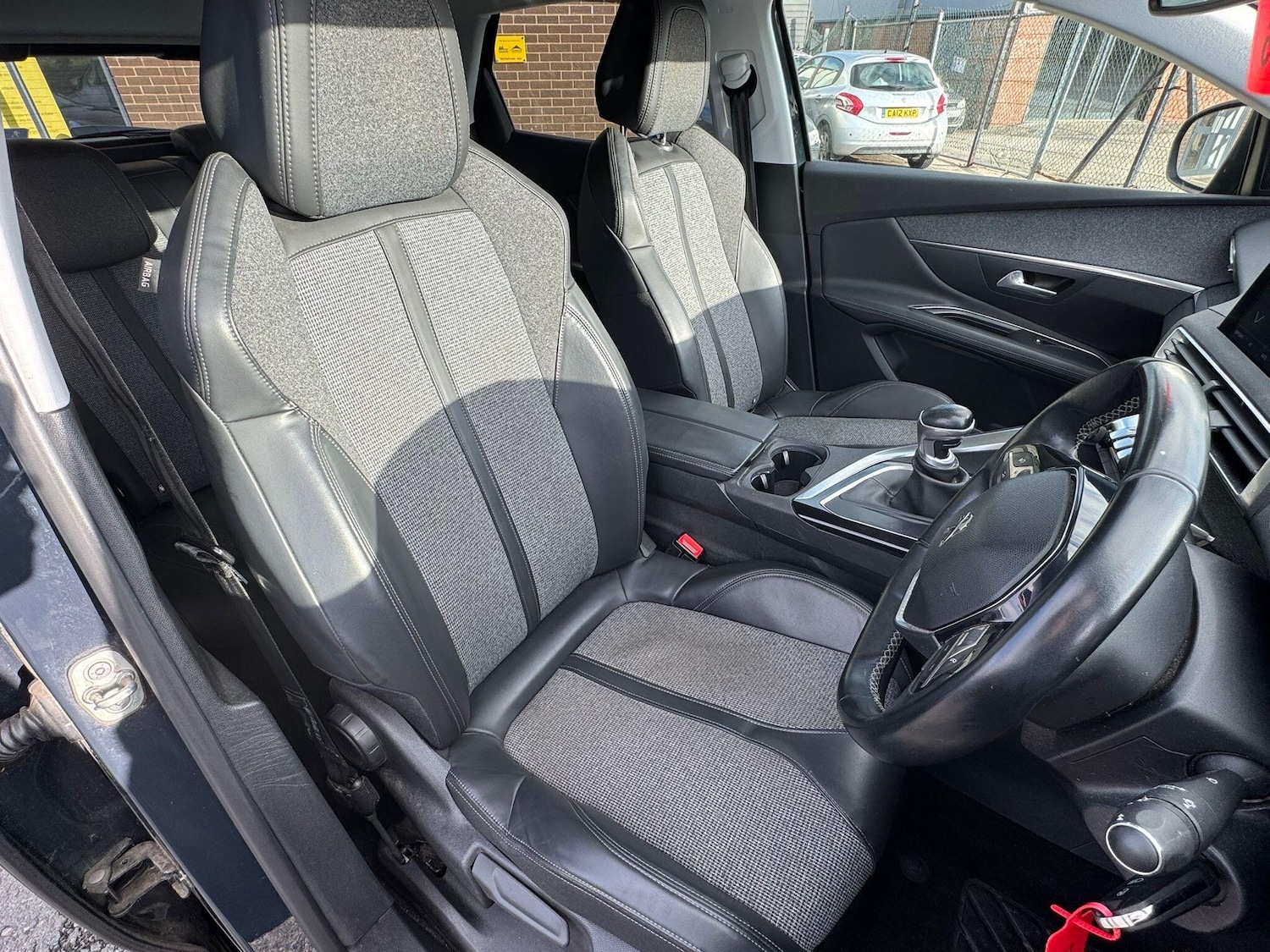 Used Peugeot 3008 2018 for sale - 77315351: Photo 14