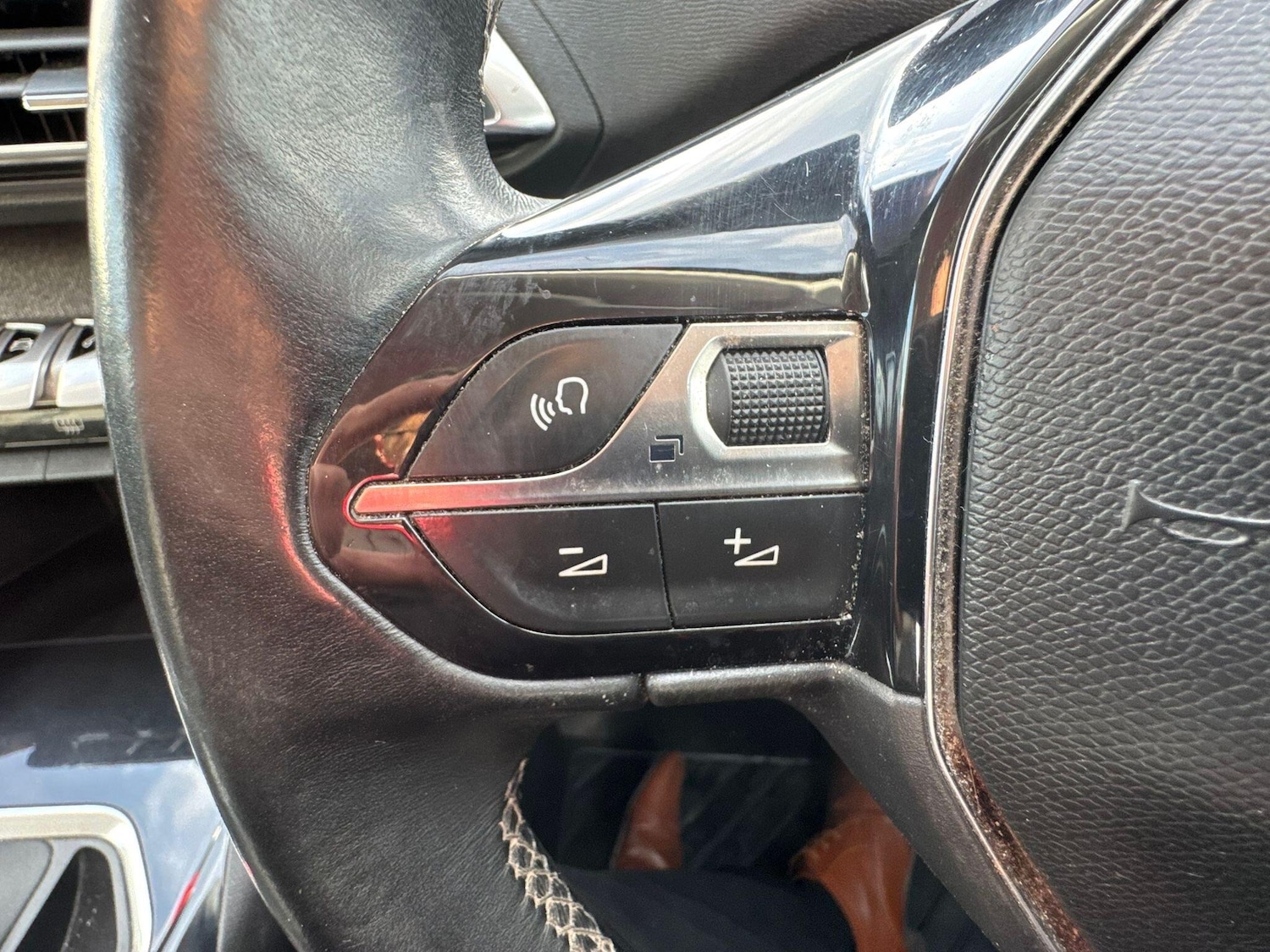 Used Peugeot 3008 2018 for sale - 77315351: Photo 23