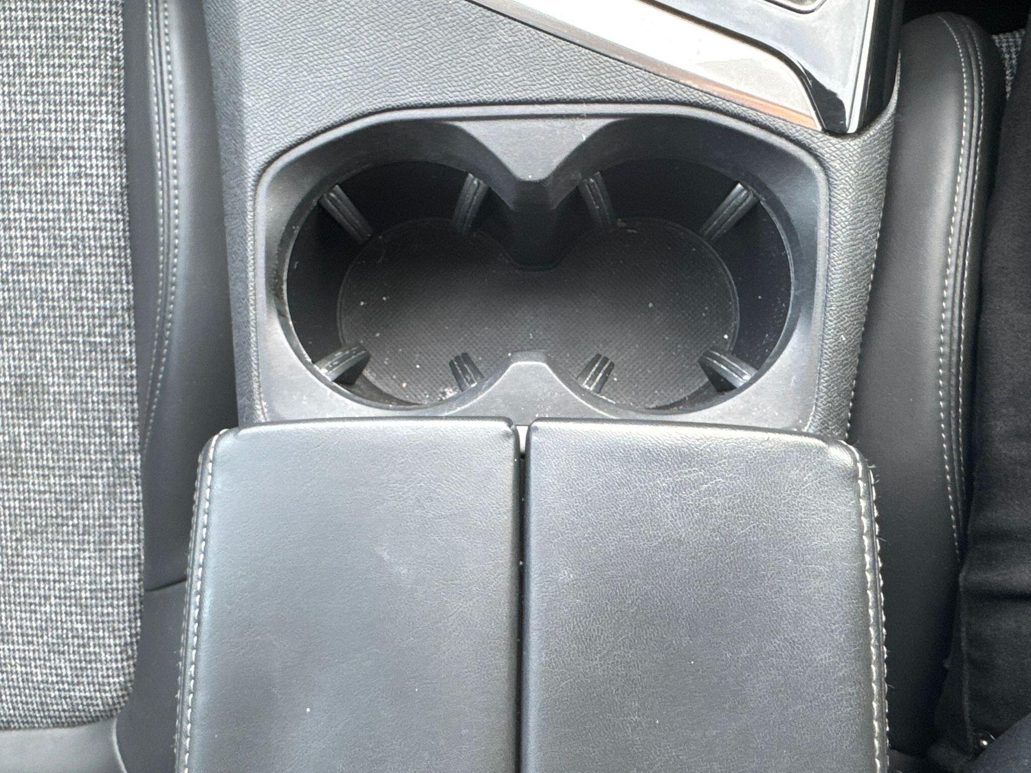 Used Peugeot 3008 2018 for sale - 77315351: Photo 29