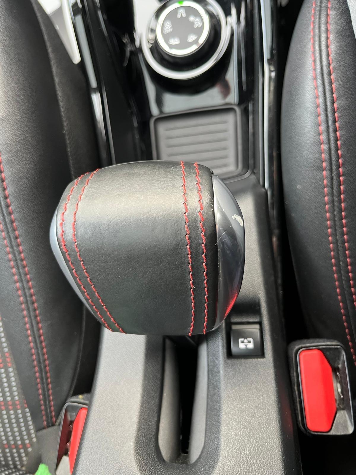 Used Peugeot 2008 2017 for sale - 76666849: Photo 16