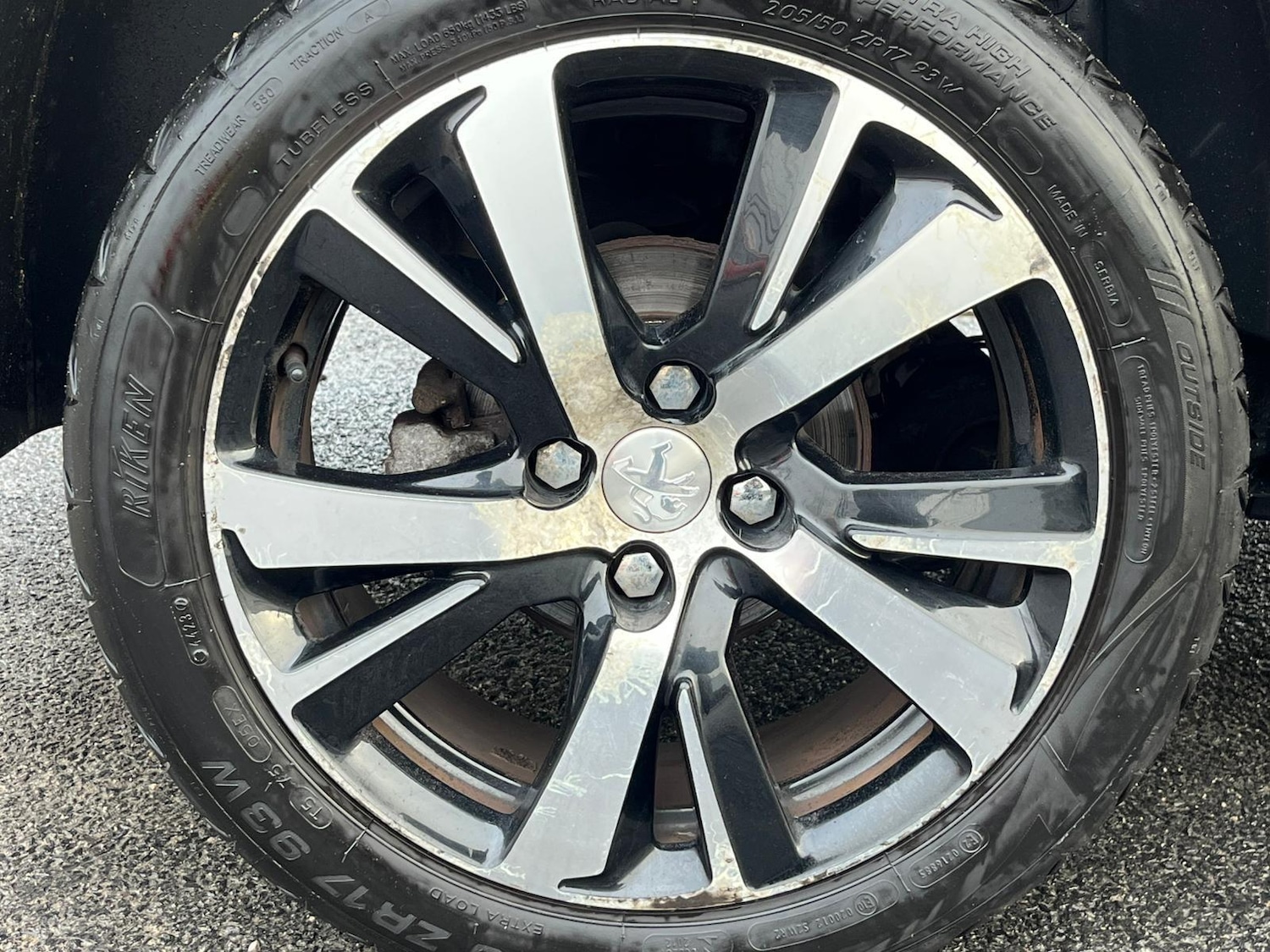 Used Peugeot 2008 2017 for sale - 76666849: Photo 29