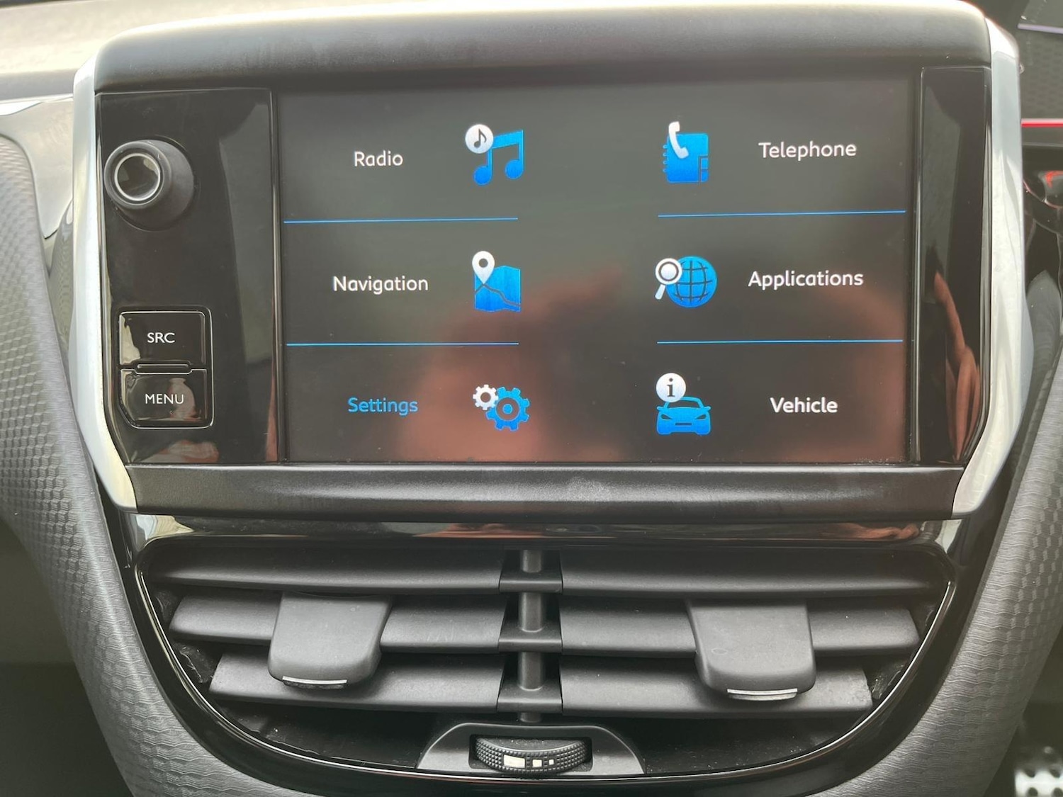 Used Peugeot 2008 2017 for sale - 76666849: Photo 35