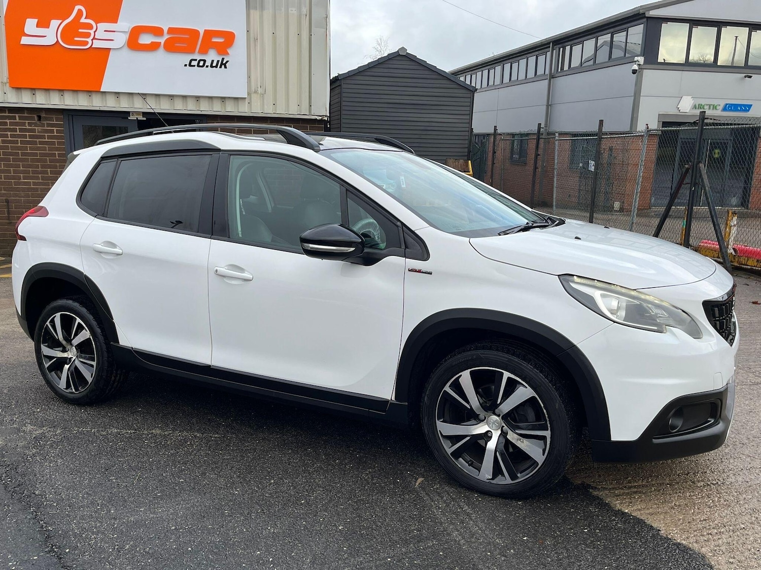 Used Peugeot 2008 2017 for sale - 76666849: Photo 5