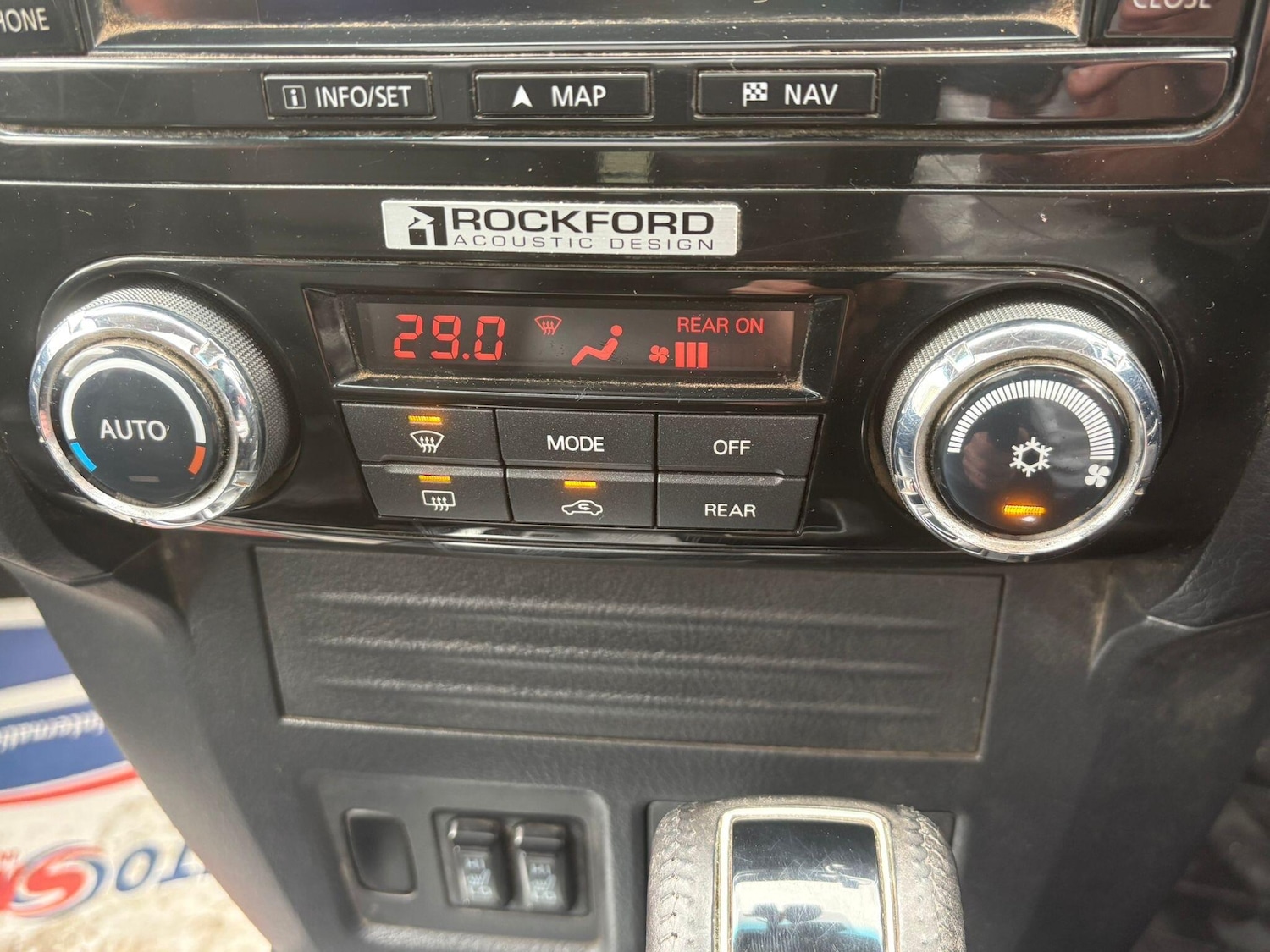 Used Mitsubishi Shogun for sale - 78115713: Photo 15