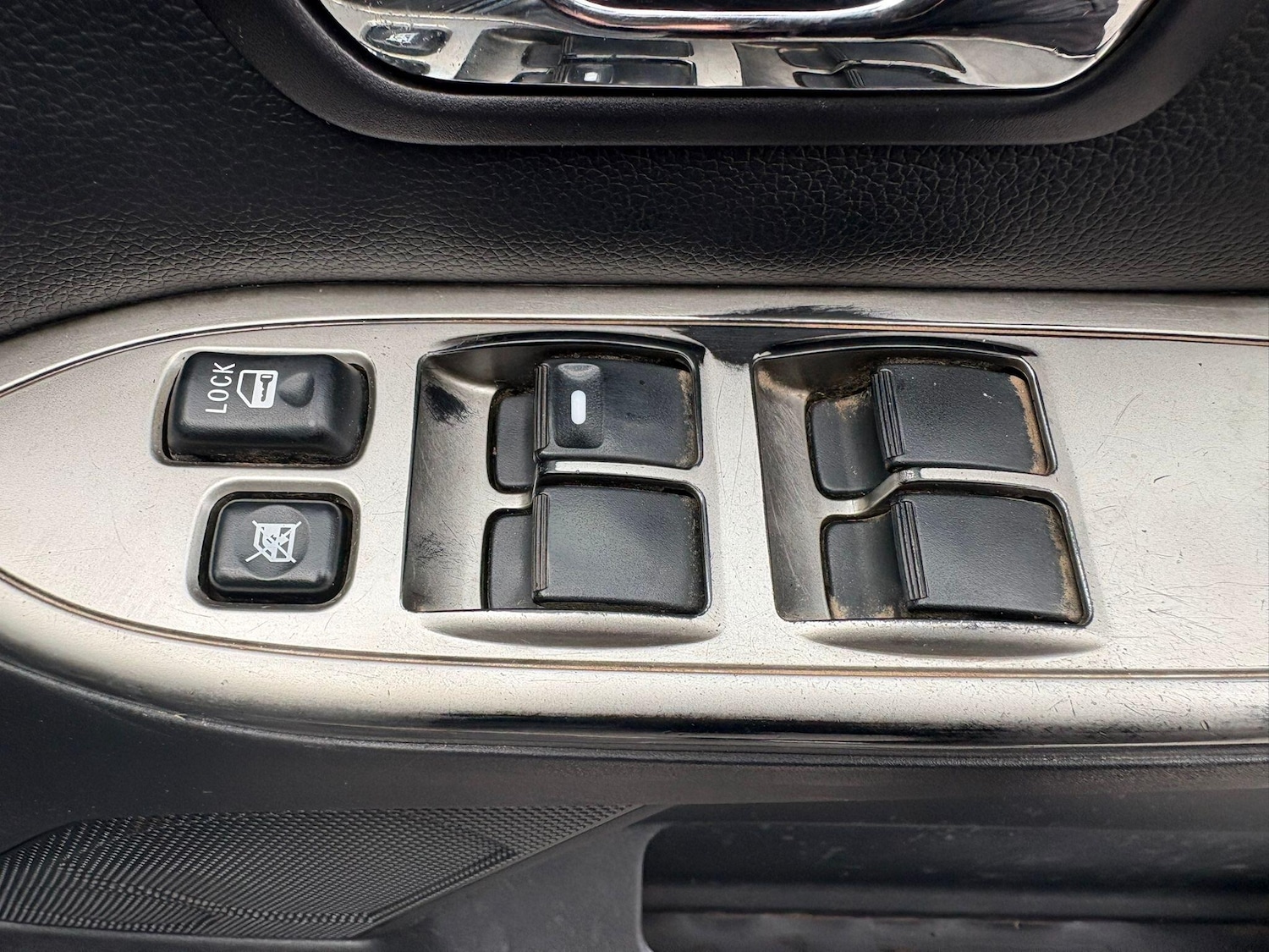 Used Mitsubishi Shogun for sale - 78115713: Photo 28