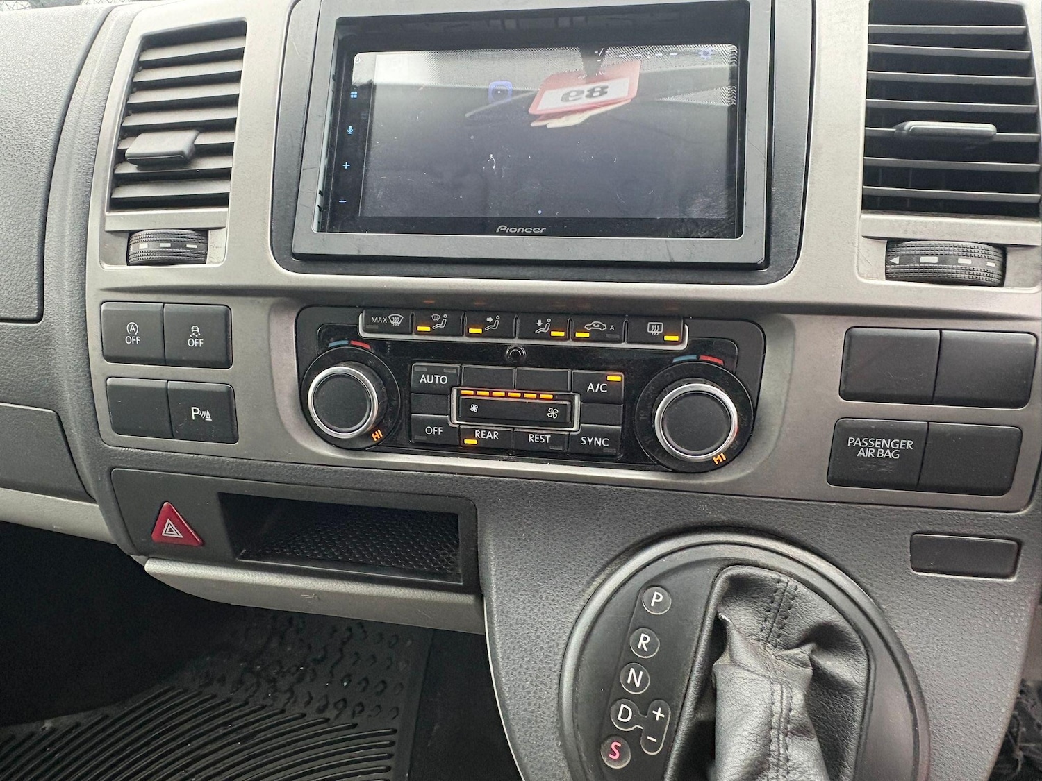 Used Volkswagen Transporter Shuttle 2014 for sale - 78099921: Photo 25