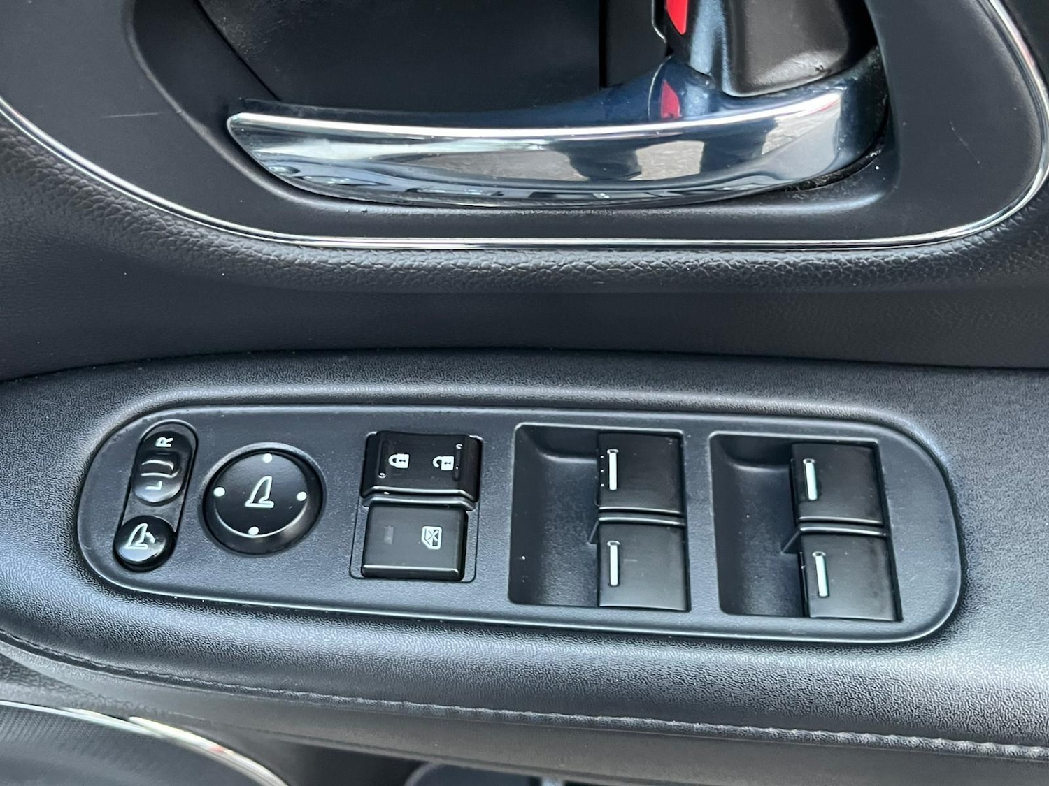 Used Honda HR-V 2016 for sale - 76689703: Photo 17