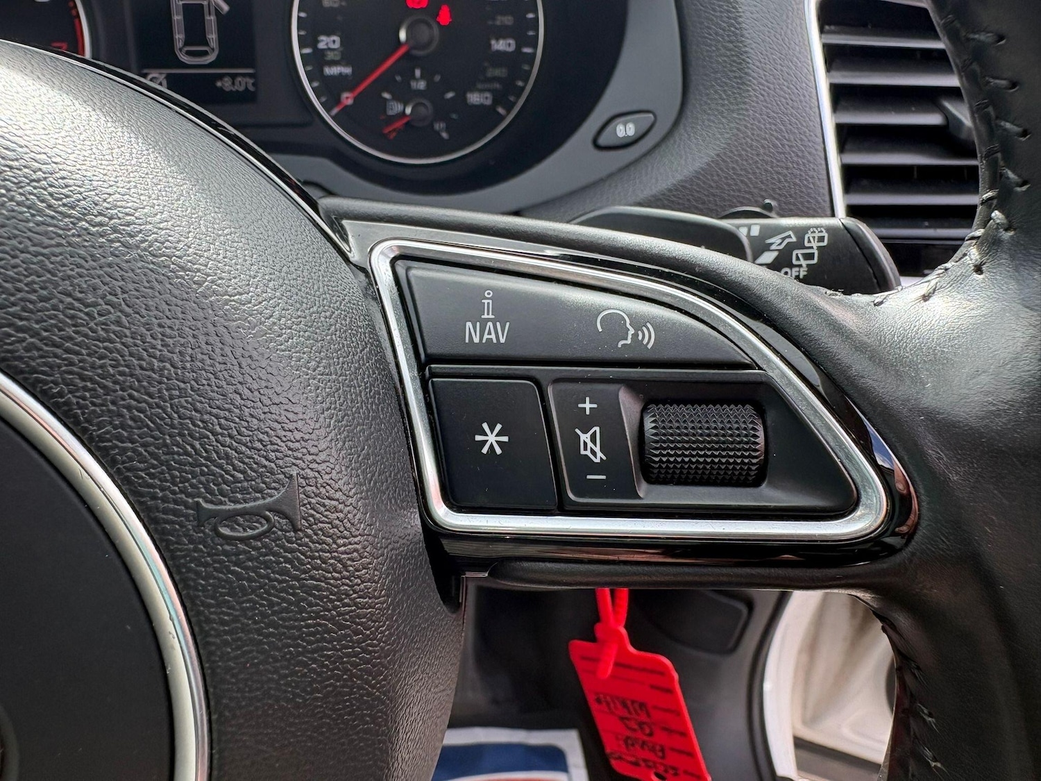 Used Audi Q3 for sale - 78116121: Photo 25