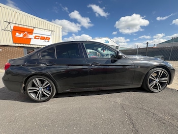 Used BMW 3 Series 2017 for sale - 78914384: Photo