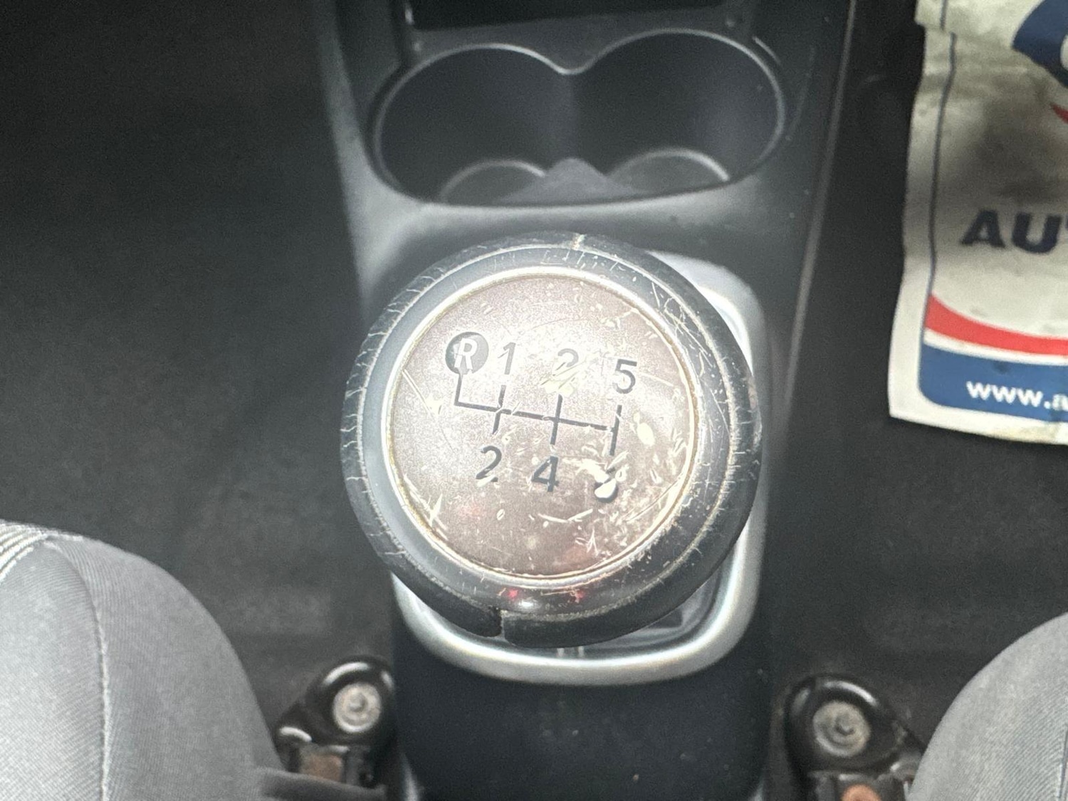 Used Toyota Yaris 2015 for sale - 77190968: Photo 87