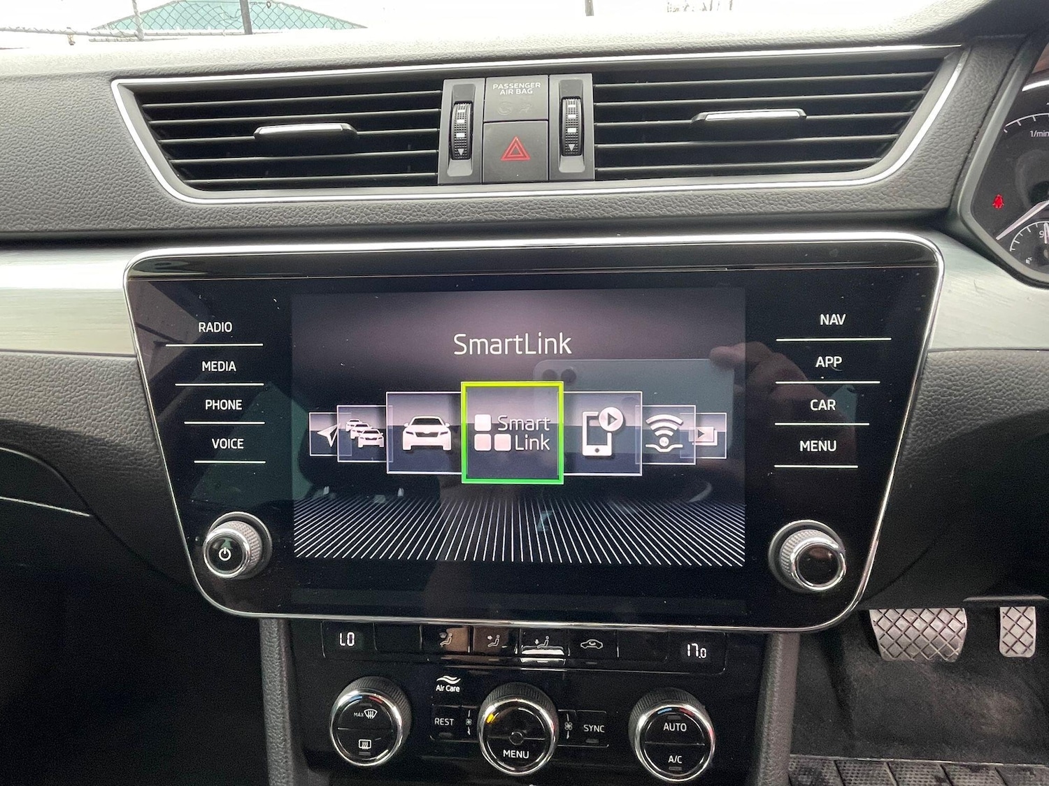 Used Skoda Superb 2018 for sale - 77993424: Photo 28