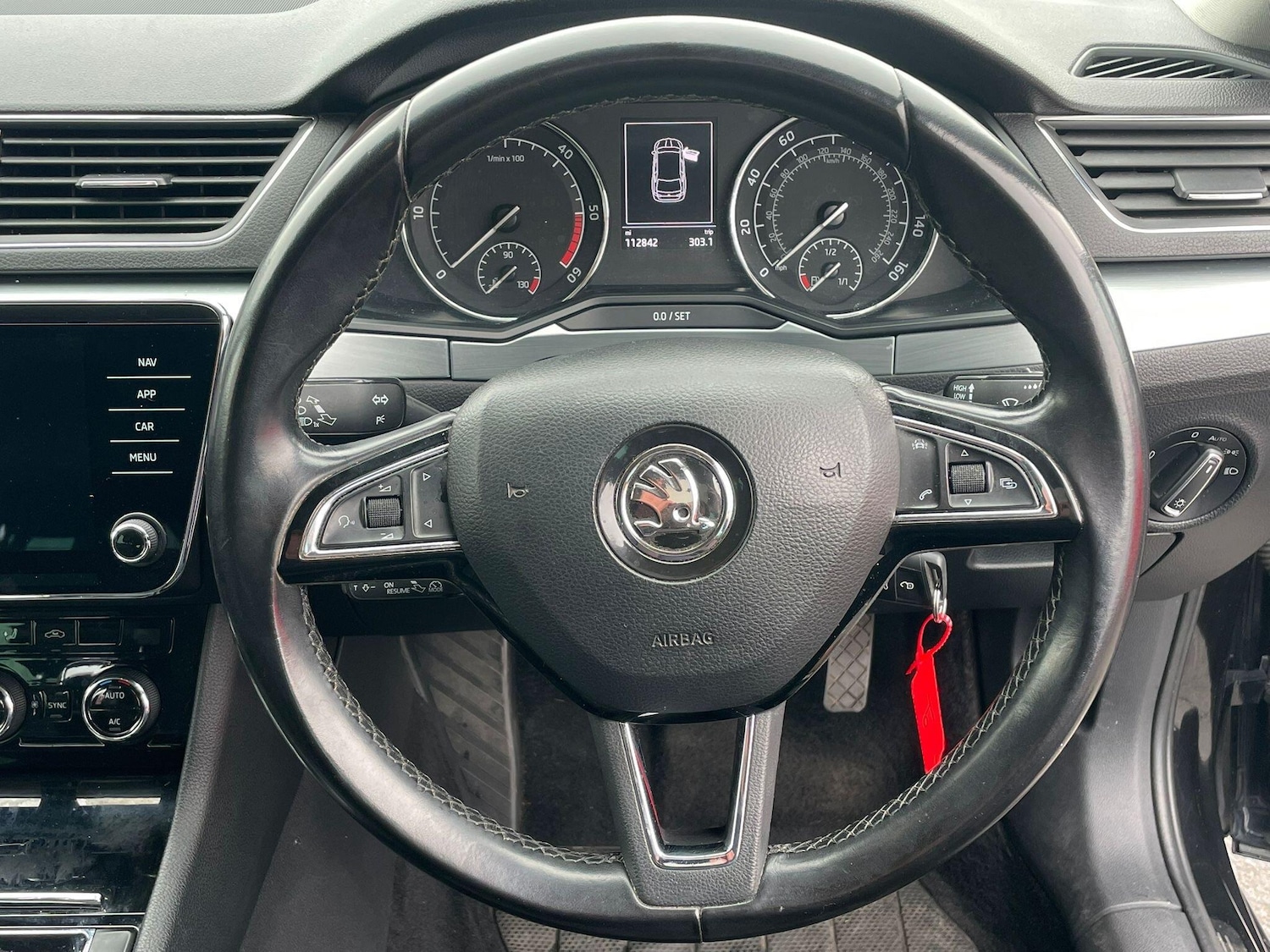 Used Skoda Superb 2018 for sale - 77993424: Photo 39