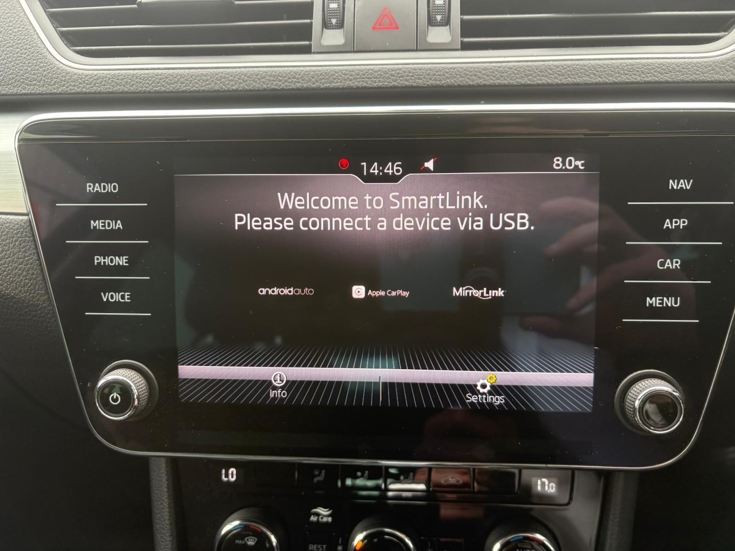 Used Skoda Superb 2018 for sale - 77993424: Photo 57