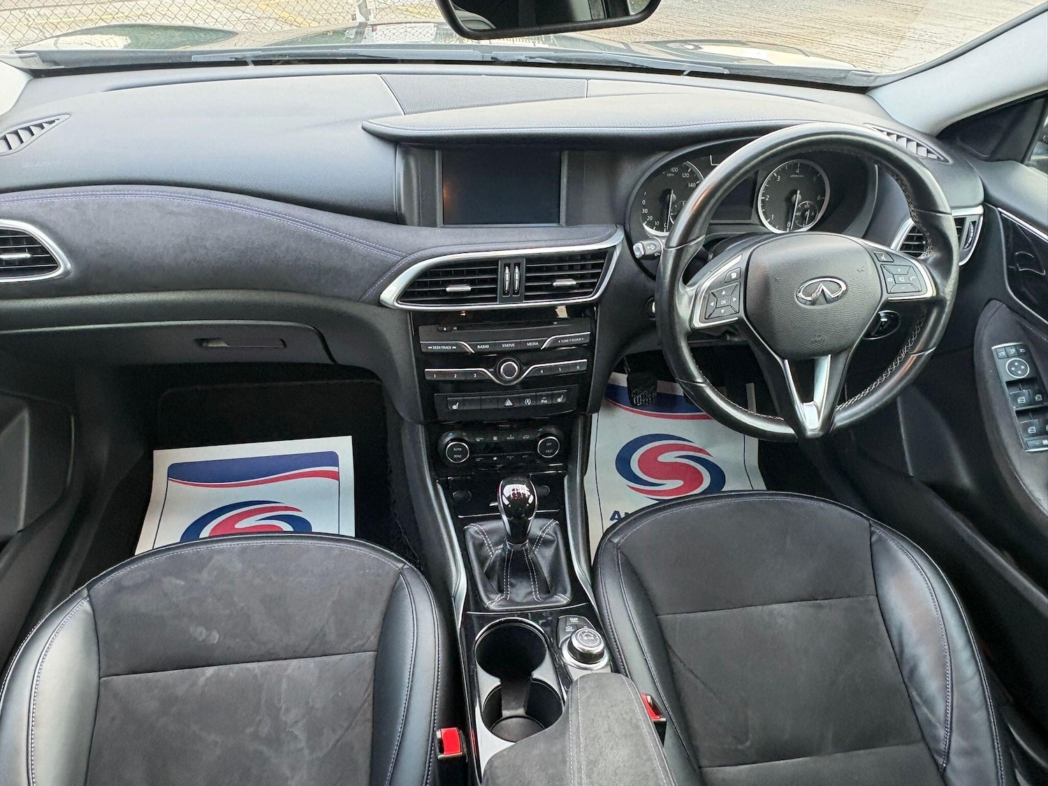 Used Infiniti Q30 2017 for sale - 77440091: Photo 13