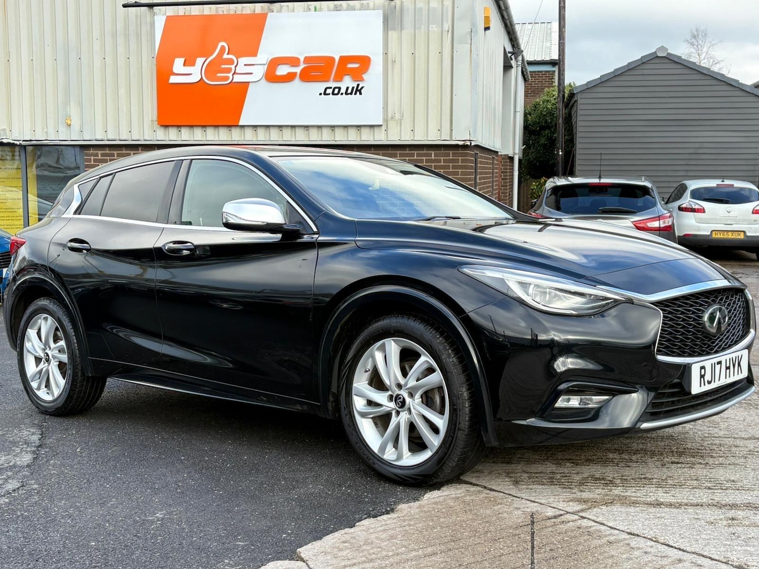 Used Infiniti Q30 2017 for sale - 77440091: Photo 3