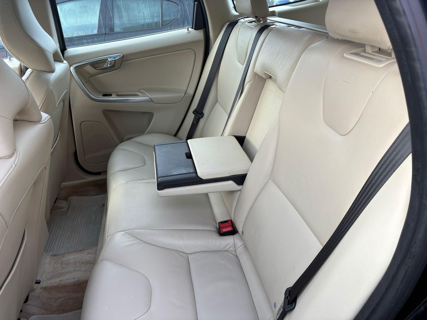 Used Volvo XC60 2014 for sale - 76965063: Photo 19