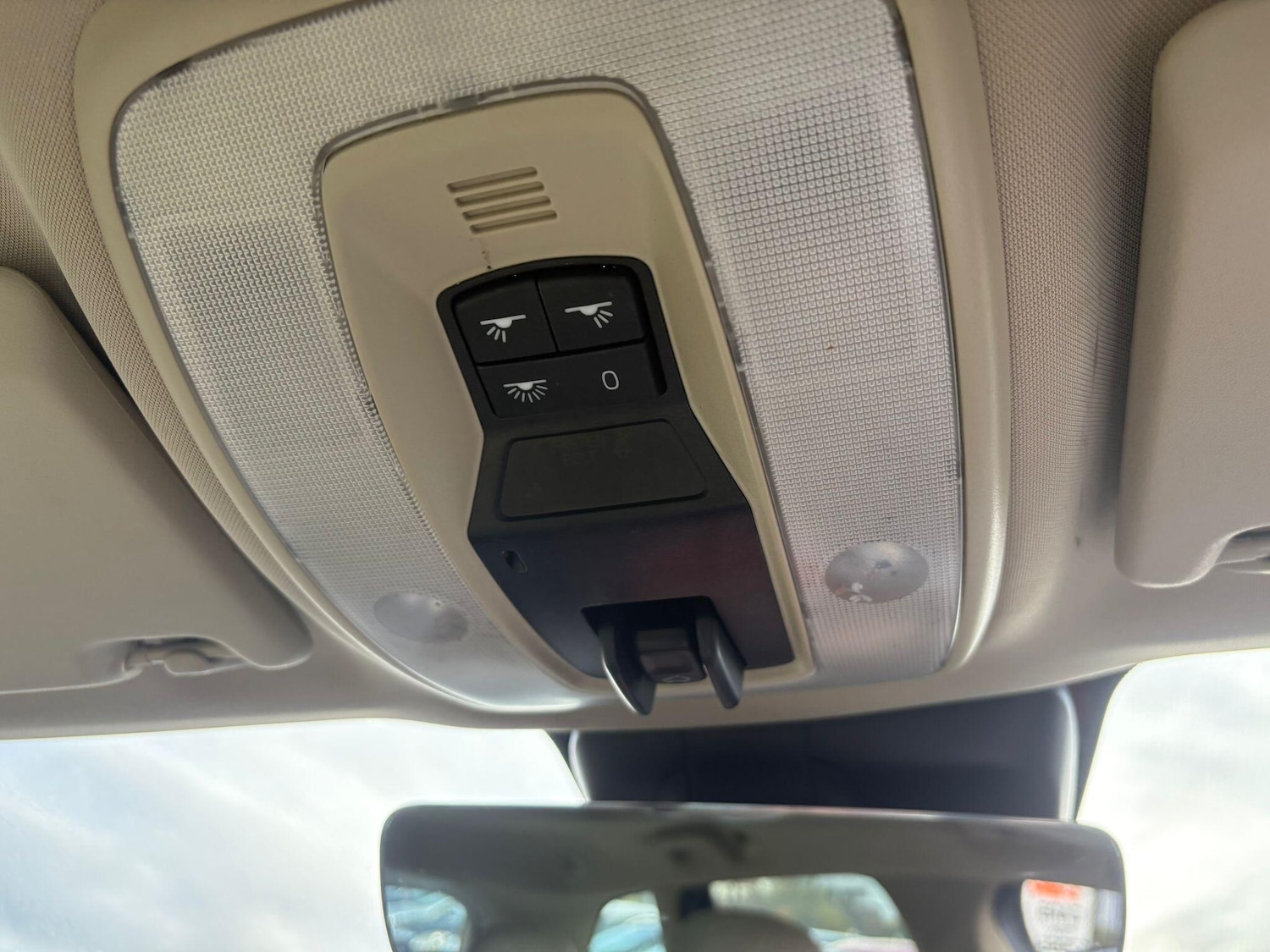 Used Volvo XC60 2014 for sale - 76965063: Photo 27