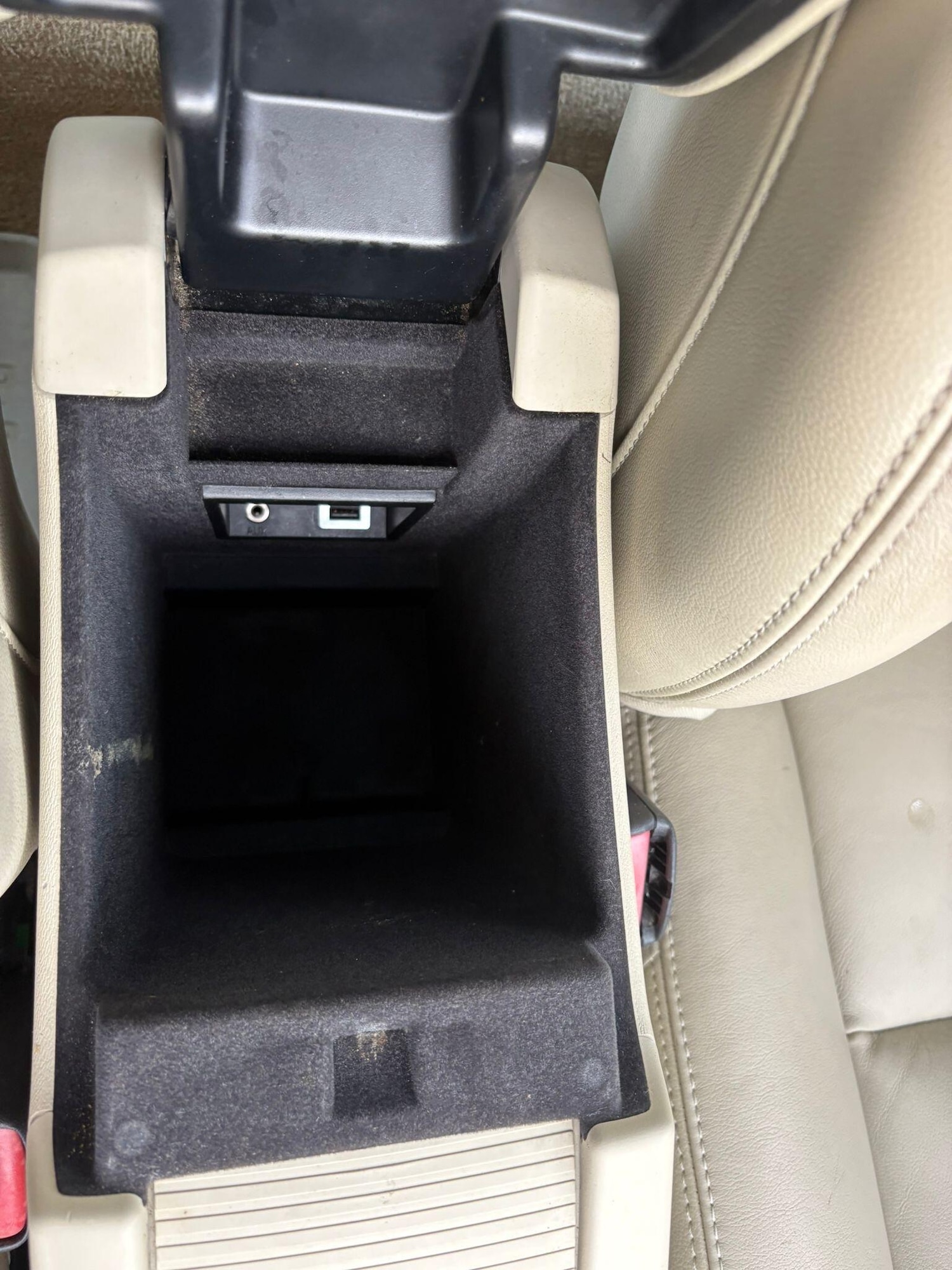 Used Volvo XC60 2014 for sale - 76965063: Photo 59