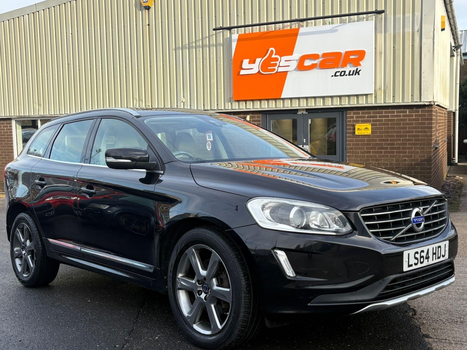 Used Volvo XC60 2014 for sale - 76965063: Photo 6