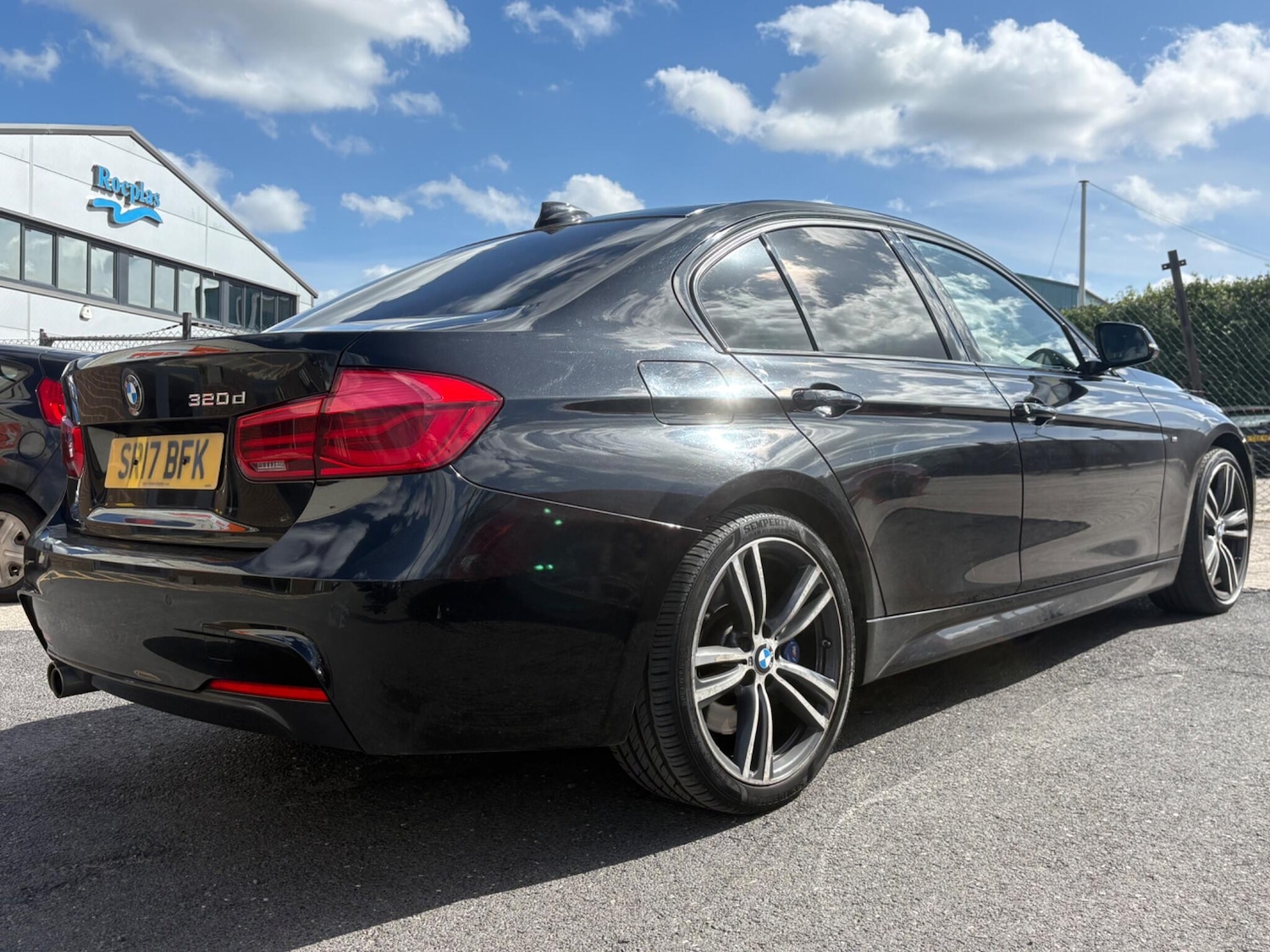Used BMW 3 Series 2017 for sale - 78204600: Photo 5