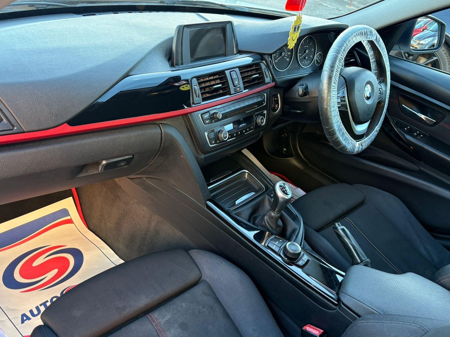 Used BMW 3 Series 2014 for sale - 77097885: Photo 2