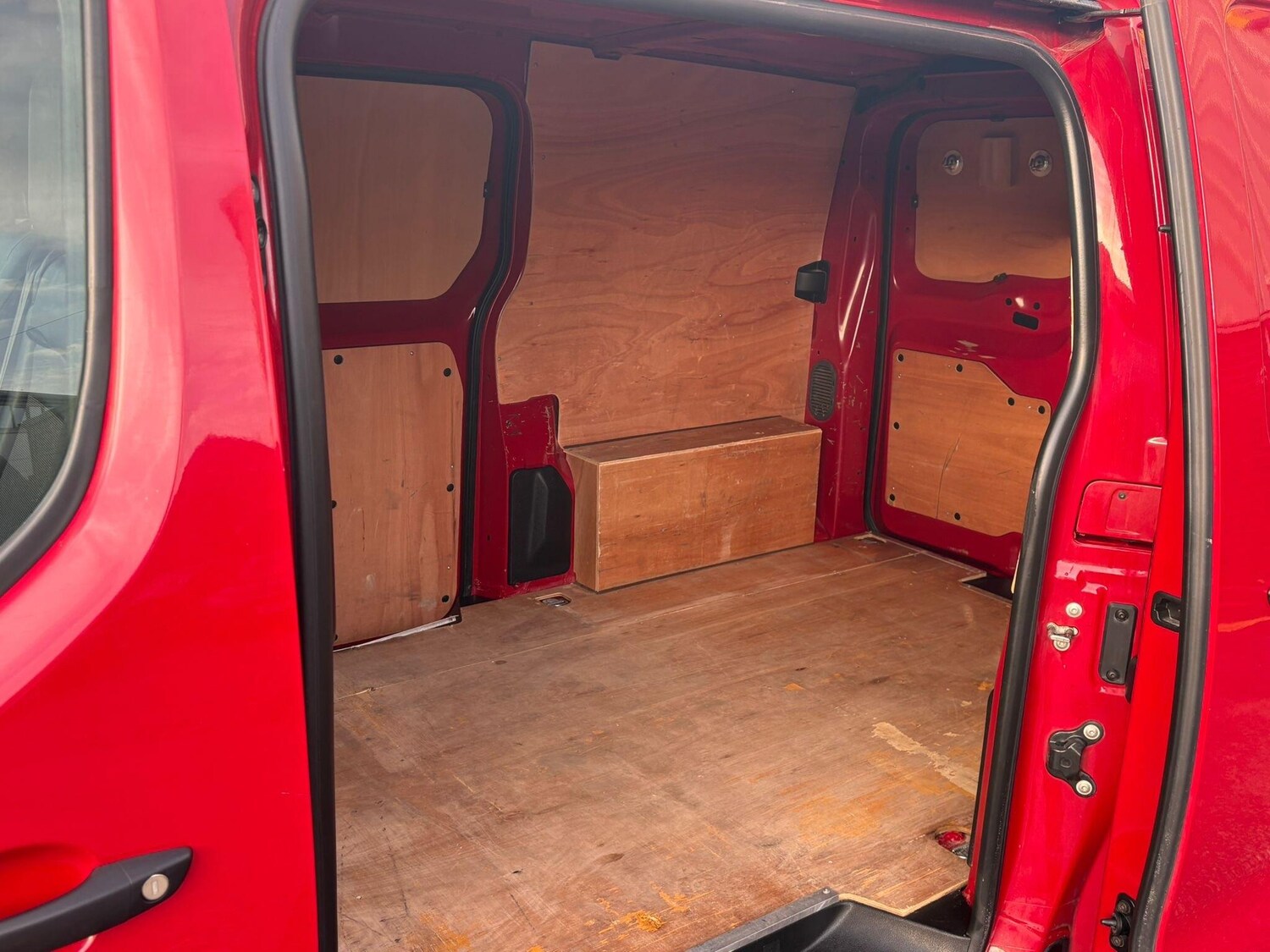 Used Peugeot Expert 2021 for sale - 76865784: Photo 37