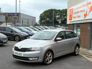 Used Skoda Rapid Spaceback 2015 for sale - 79697886: Photo