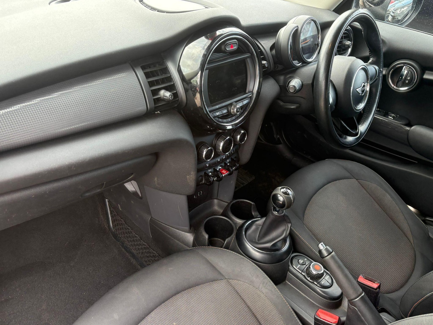 Used MINI Hatch 2016 for sale - 77637515: Photo 2